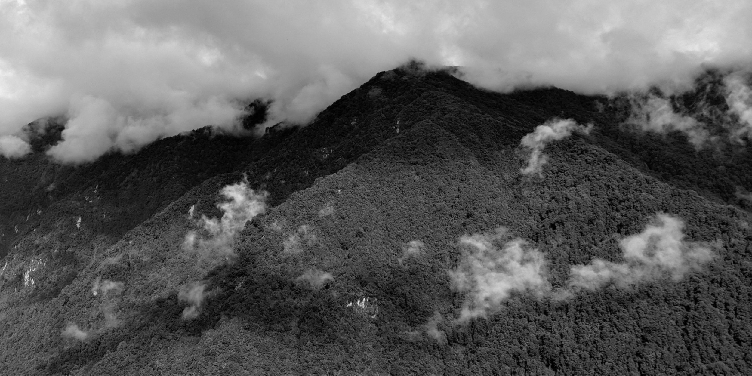 Cloud Descent, Annapurna