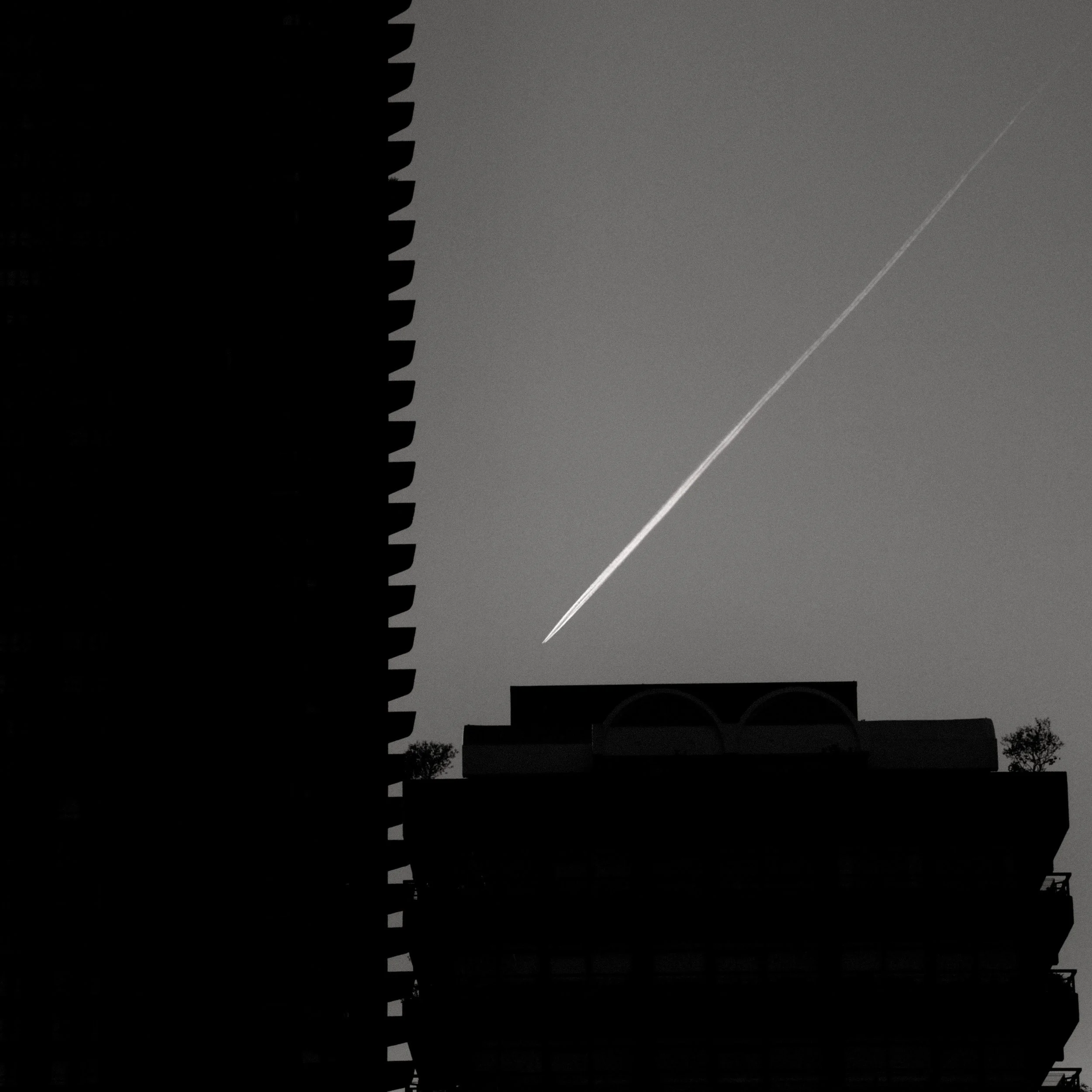 Contrail