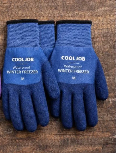 COOLJOB Winter Gloves
Breathable, waterproof, and protective gloves for gardening in all seasons. Perfect for handling plants, soil, and tools.