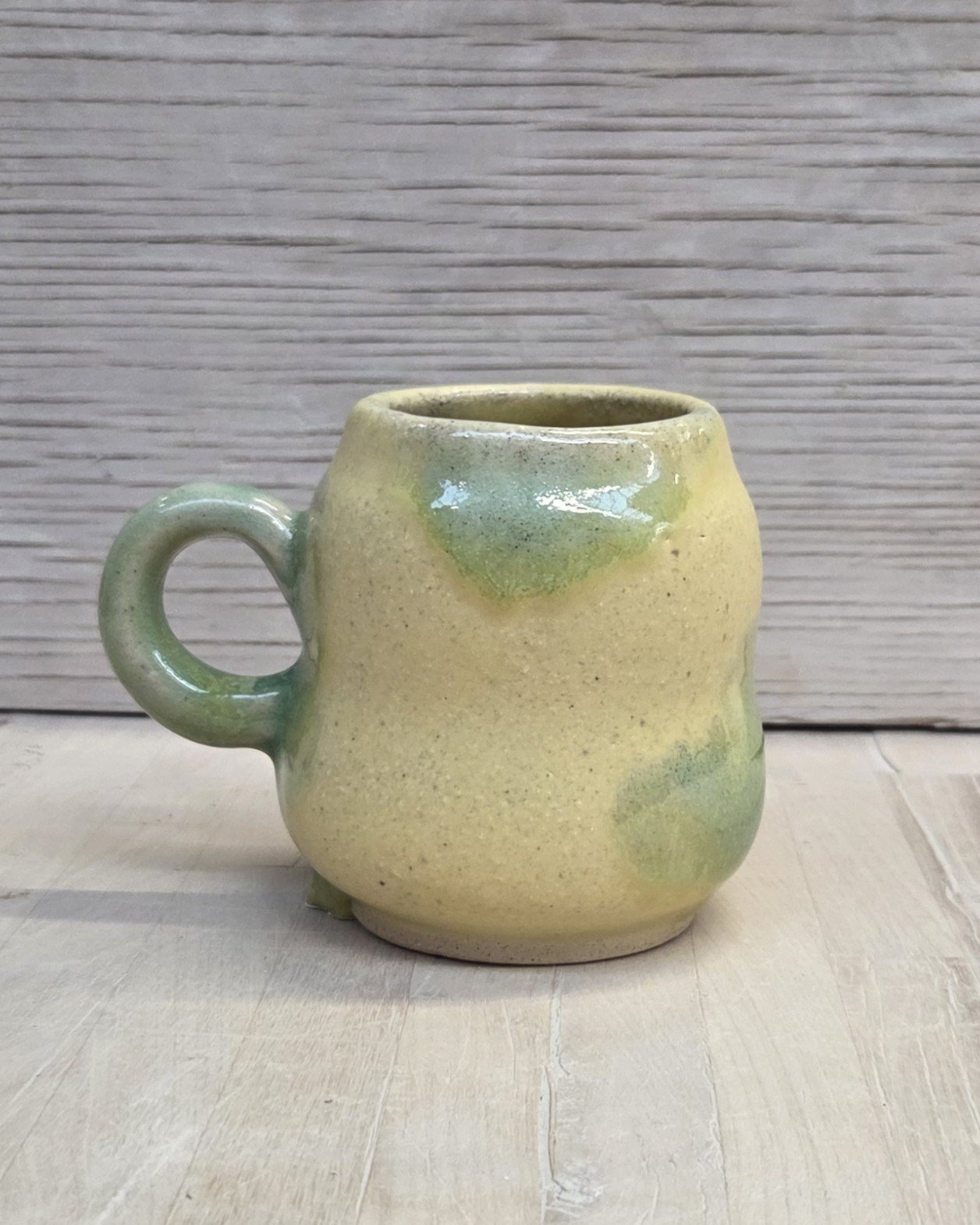 rounded mug - 1 - thrown set glazed - cer 1.jpg