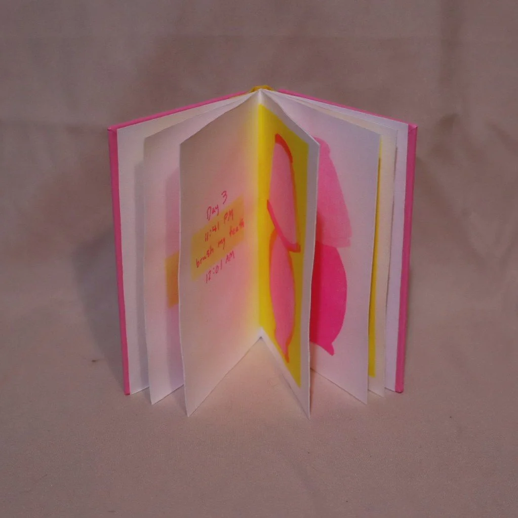 little pink lamp - 2 inside.JPG
