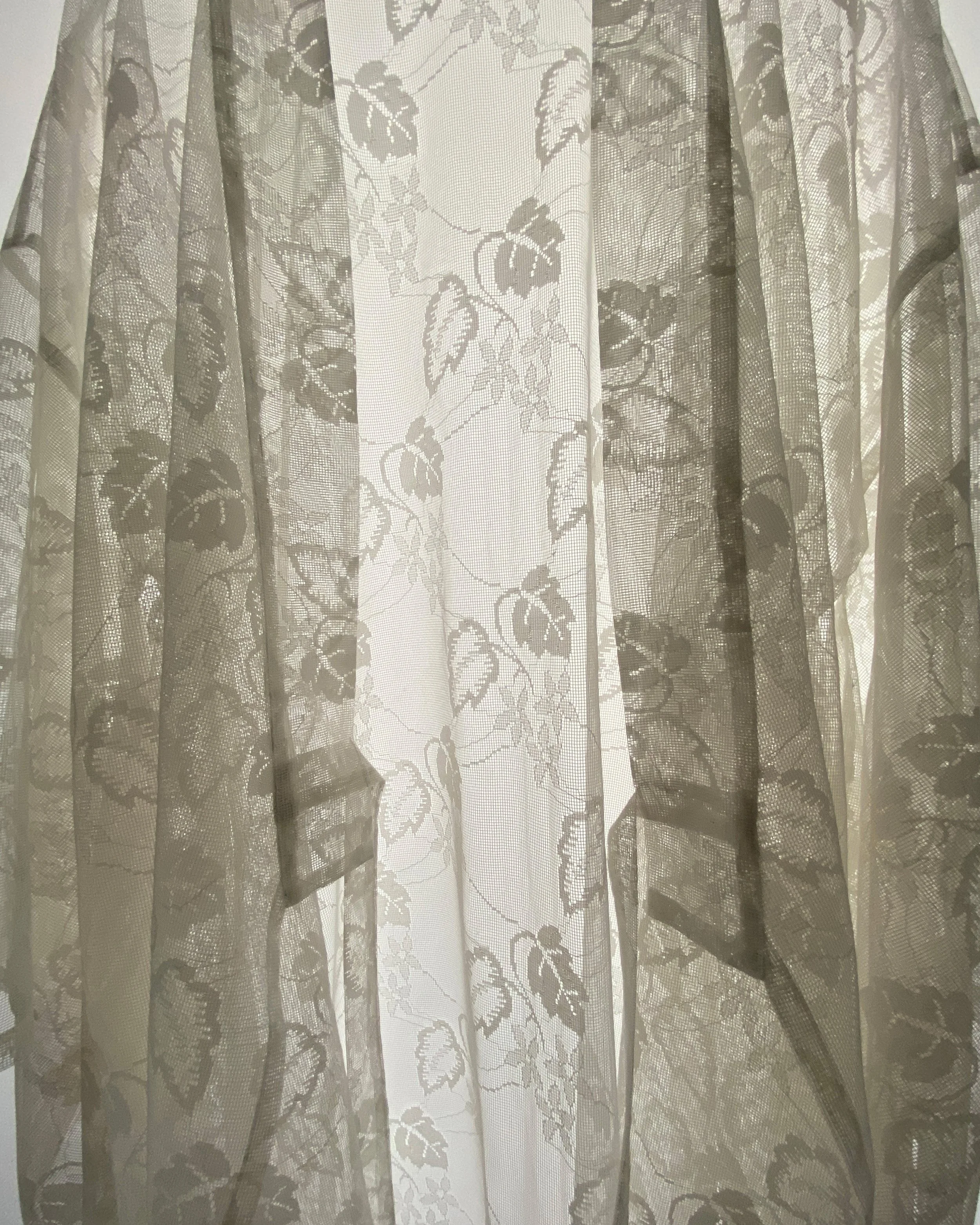 Chant Veil, kangamuster closeup-Prosinga Studio.jpg