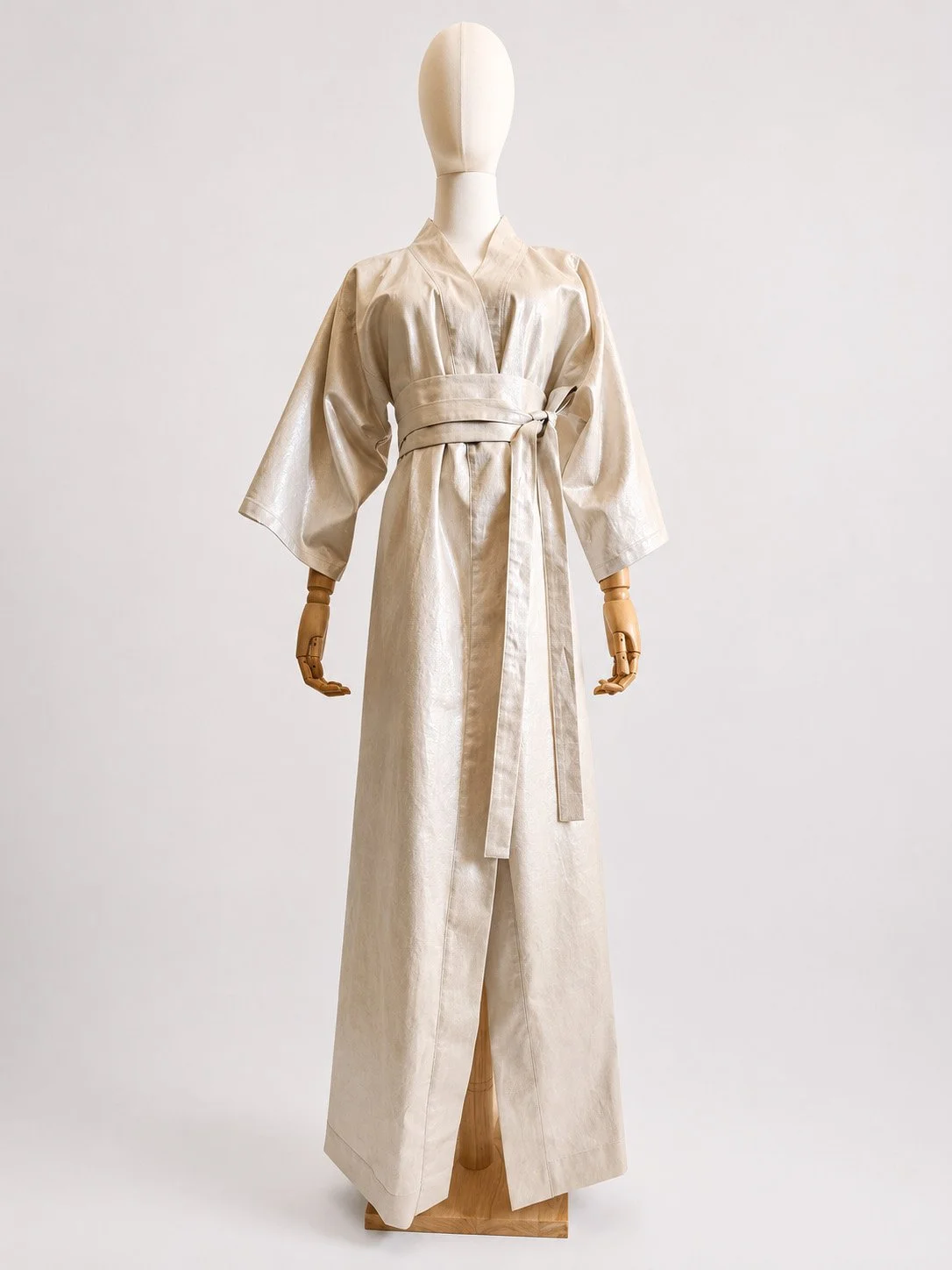 Nira Sol kimono eestvaade_Prosinga Studio.jpg