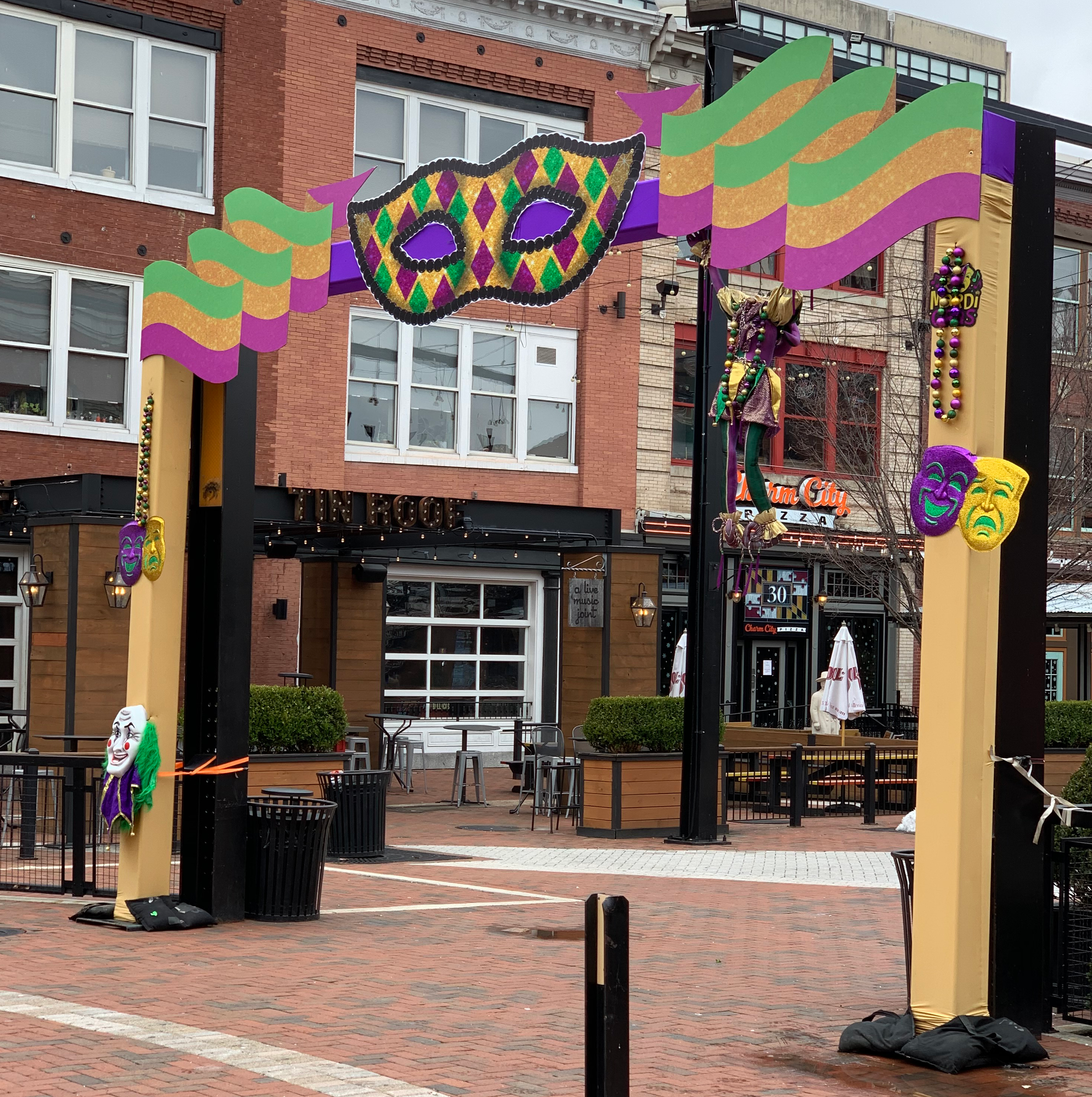 Entrance Truss PPL-Mardi Gras 2019_5663.png
