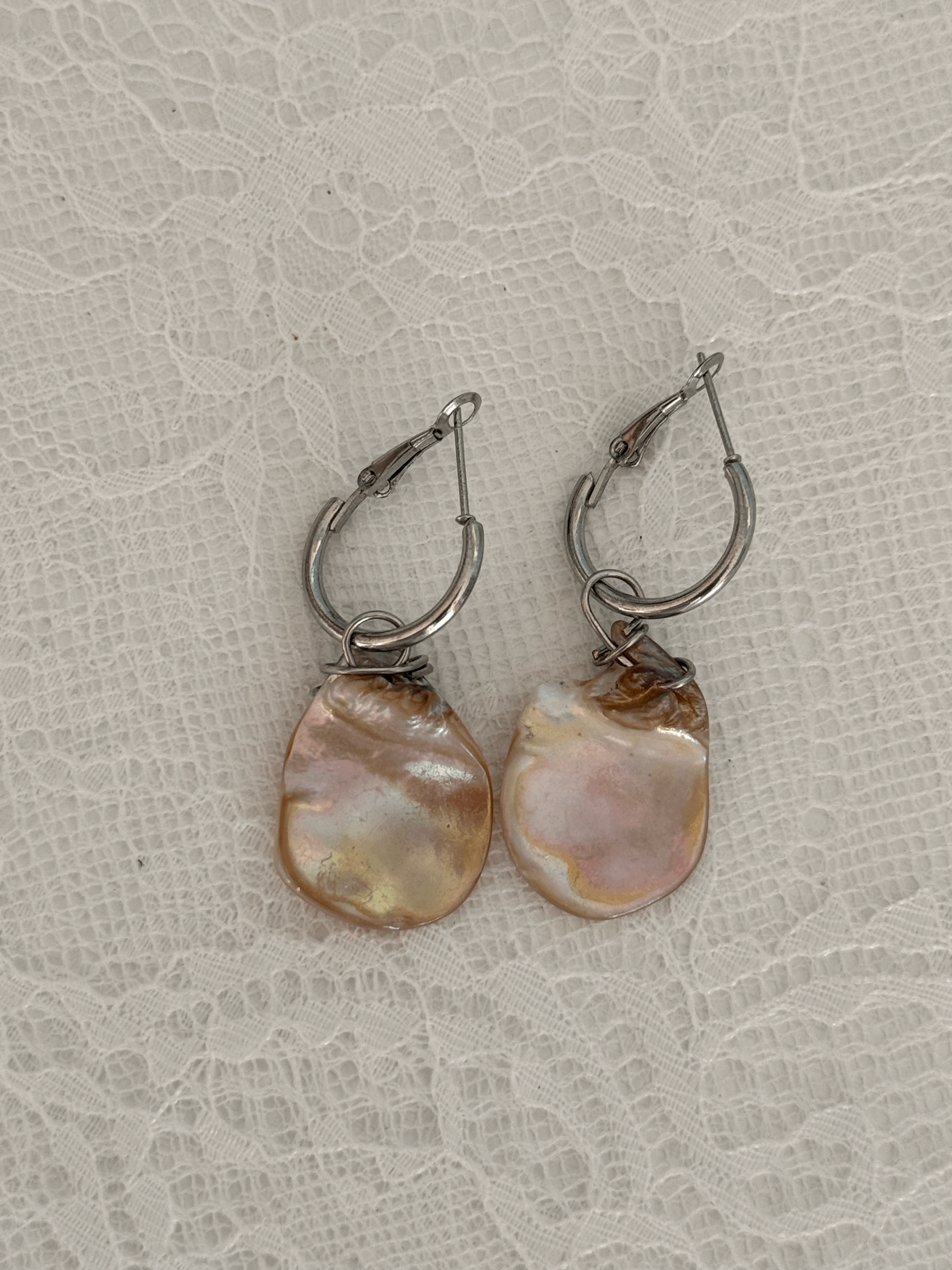 The Silver Shell Mini Earring