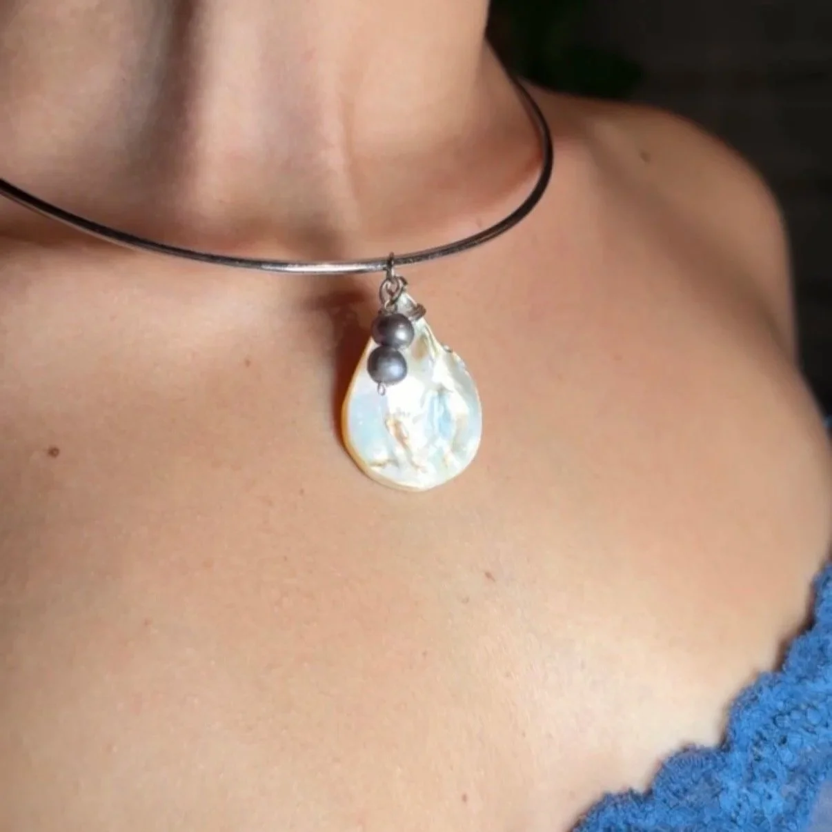 The Pearlescent Necklace