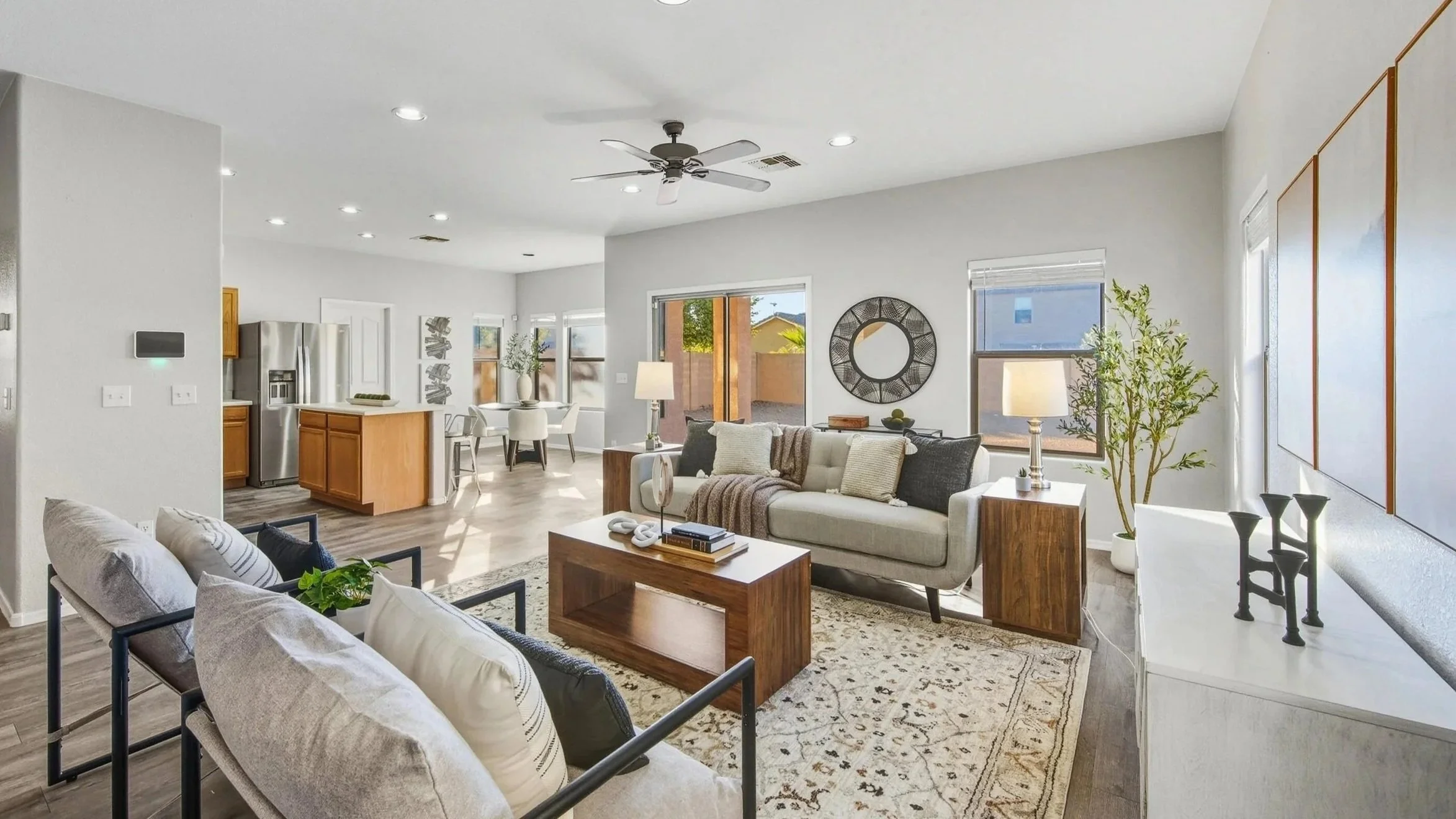 Modern living room home staging in Gilbert with neutral, buyer-friendly décor