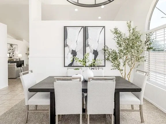 A well-staged home does more than look beautiful, it creates a connection! 
When buyers walk in, they&rsquo;re not just seeing a space&hellip; they&rsquo;re imagining their life there. From cozy mornings to hosting friends, staging helps them feel th