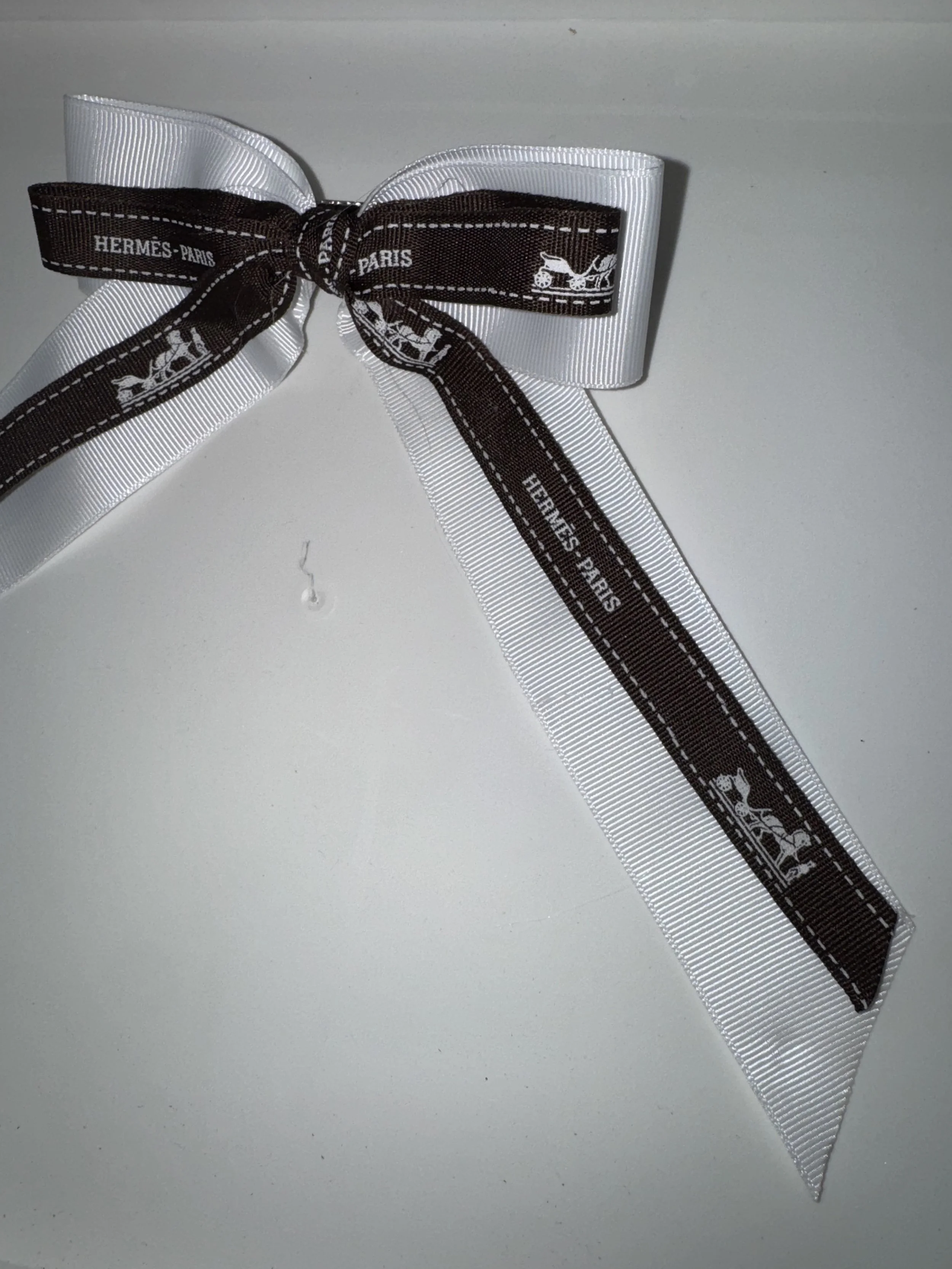 Hermes statement bow (size option)