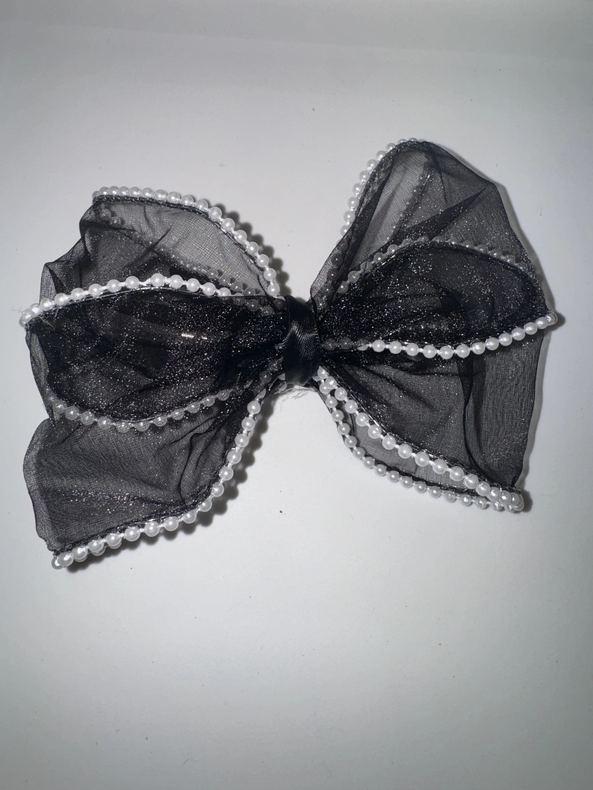 Pretty with Pearls bow