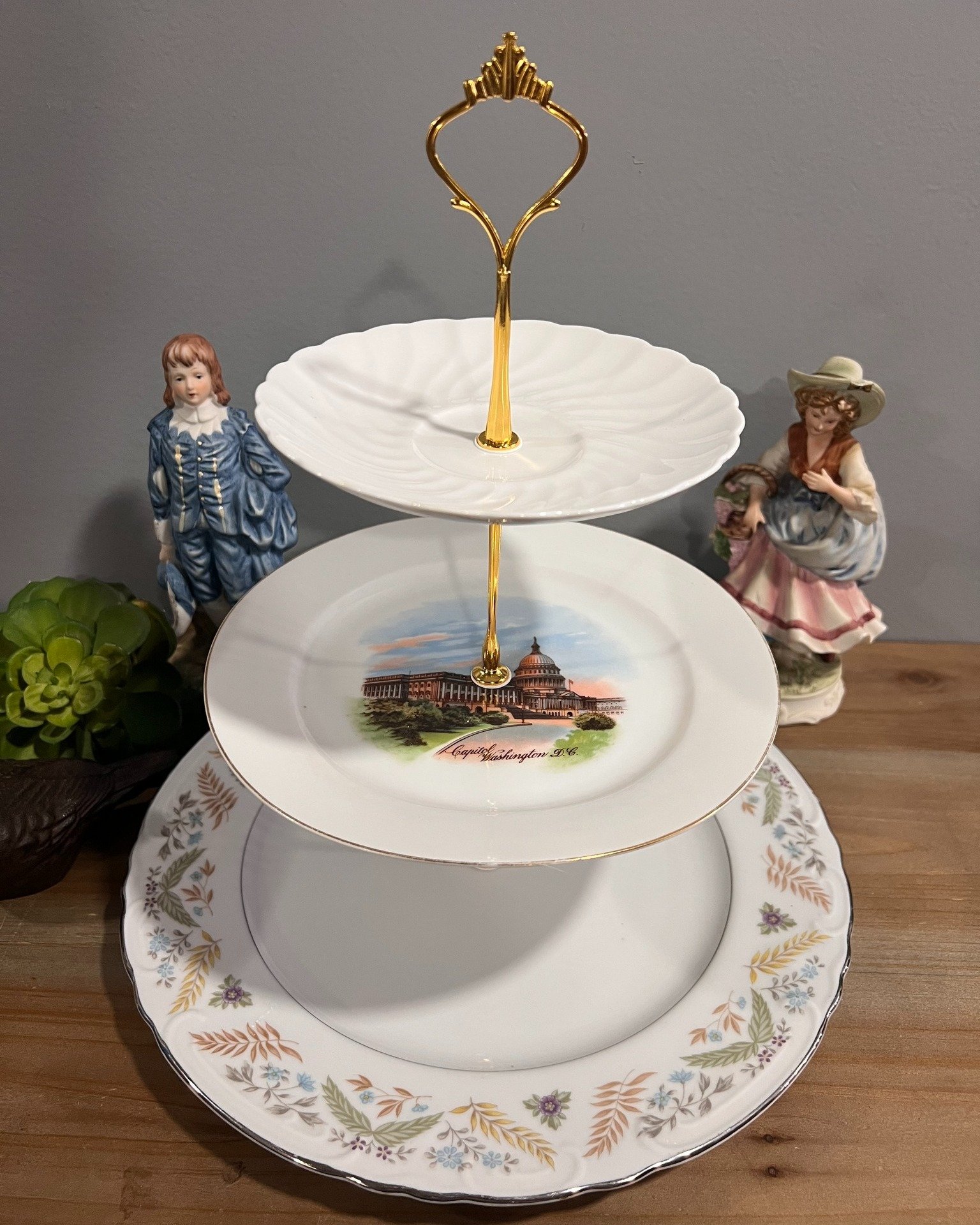 A moment worth holding onto 🌅 The middle dish in this set captures a quiet sunset settling over the Capitol&mdash;washed in warm light and timeless detail. Once a keepsake of a place and time, it&rsquo;s now ready for a second life, thoughtfully rei