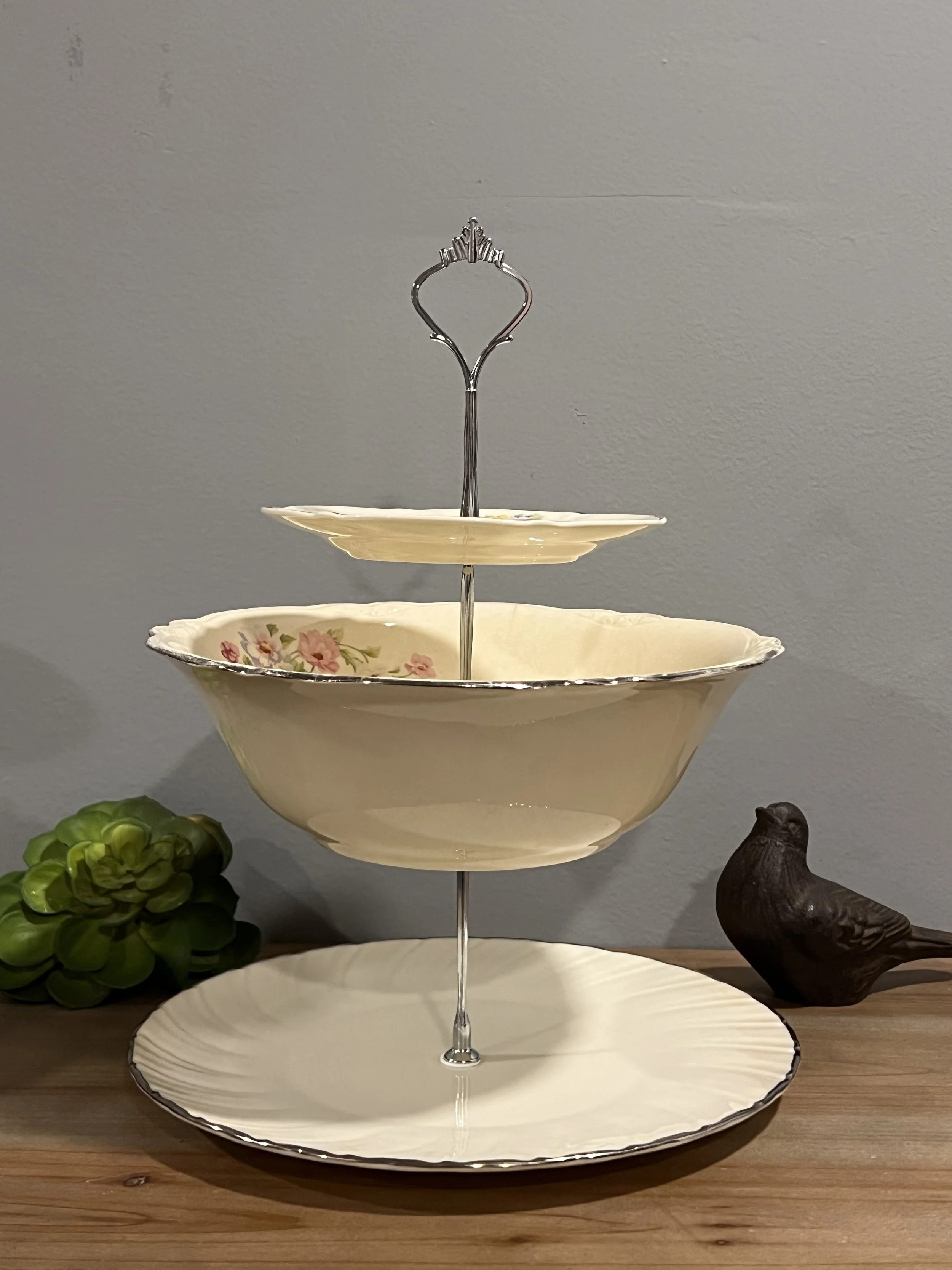 Mockingbird-Heirloom-Co-vintage-tiered-tray-Lenox-TaylorSmithTaylor-HomerLaughlir-2.jpg