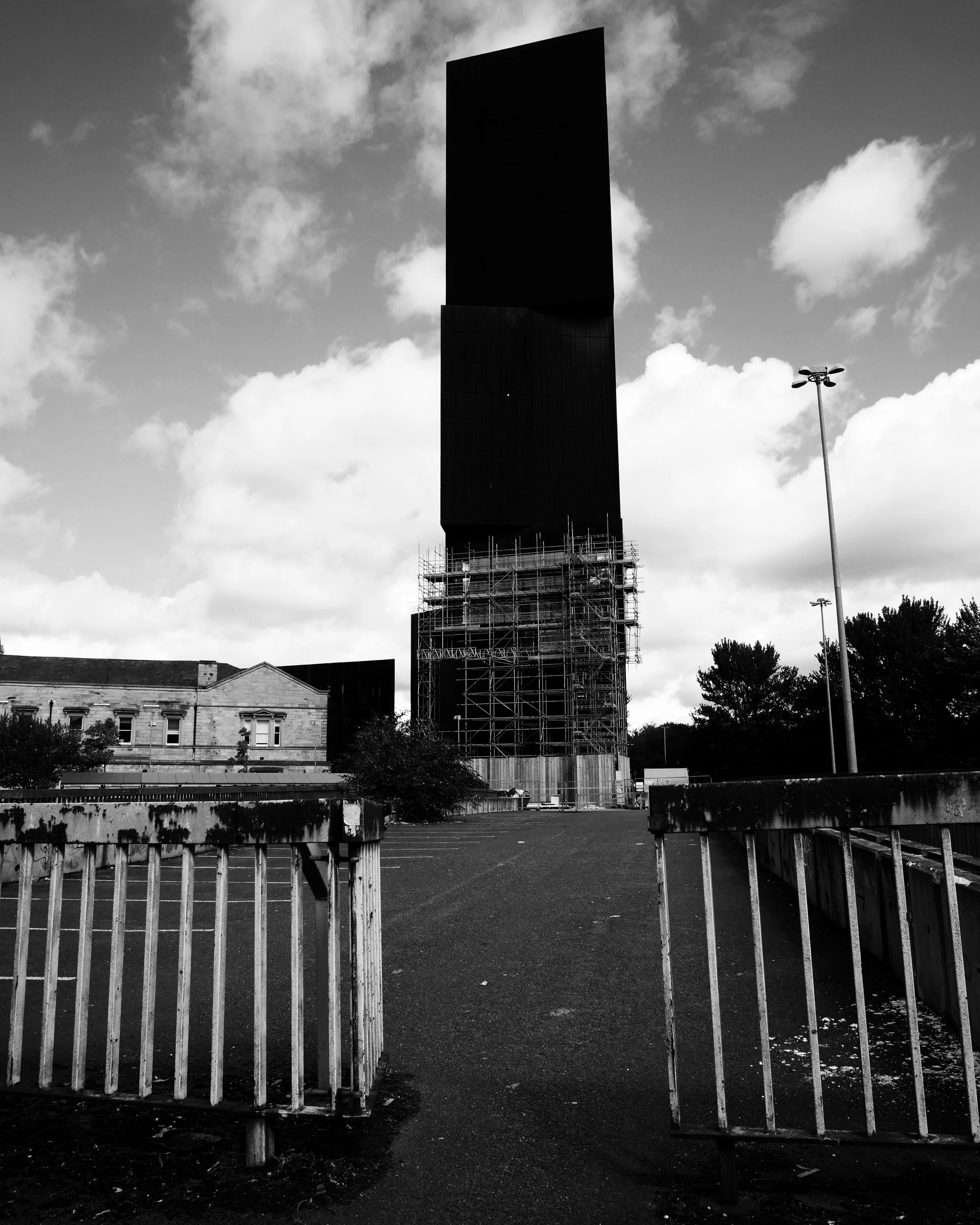 Broadcast Tower, Leeds, Black & White