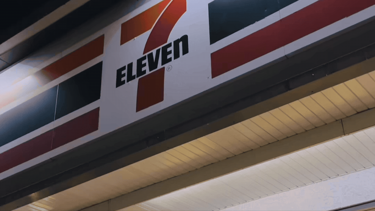 7-ELEVEn Social