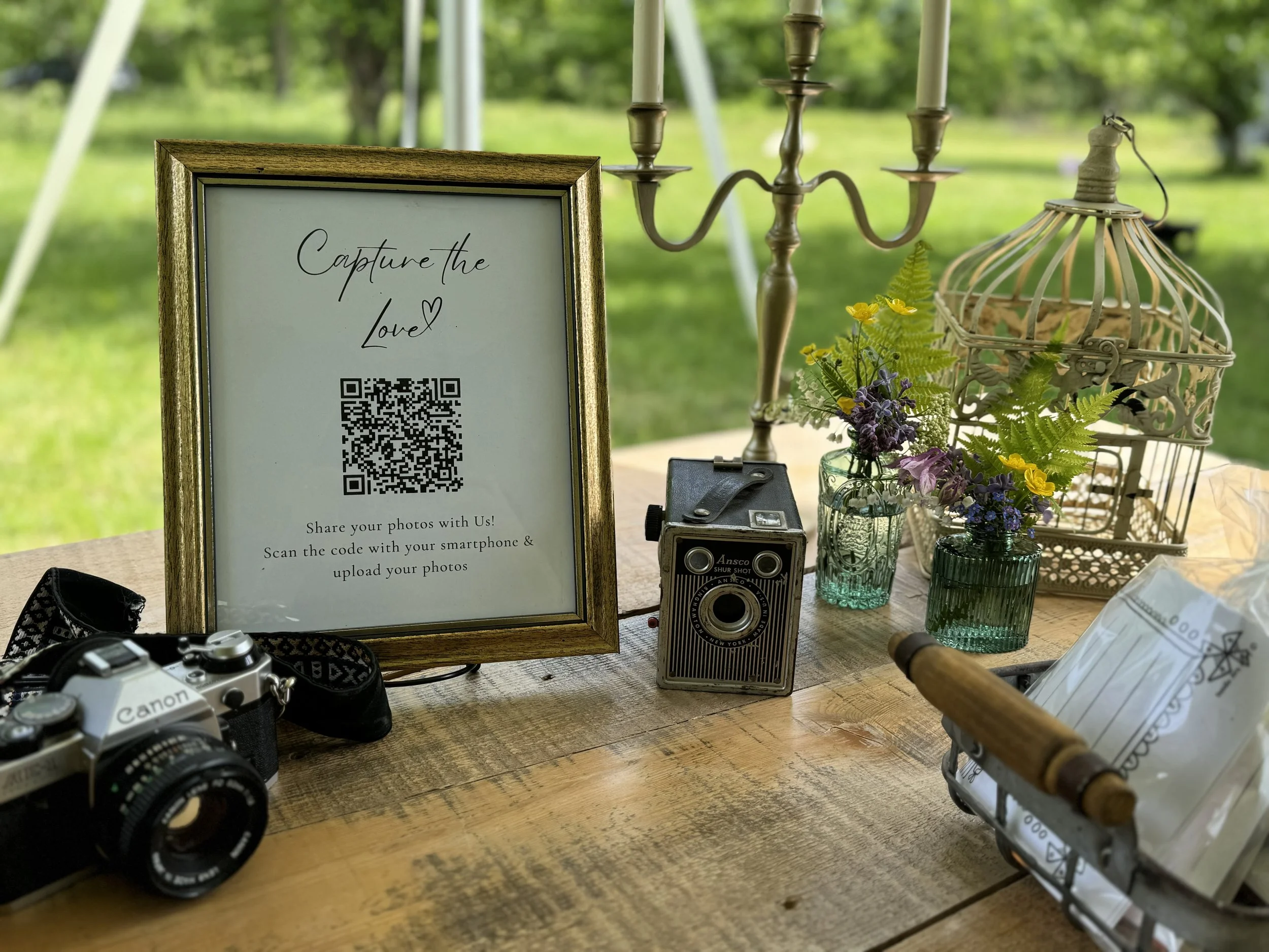 miscellaneous decor with bud vases