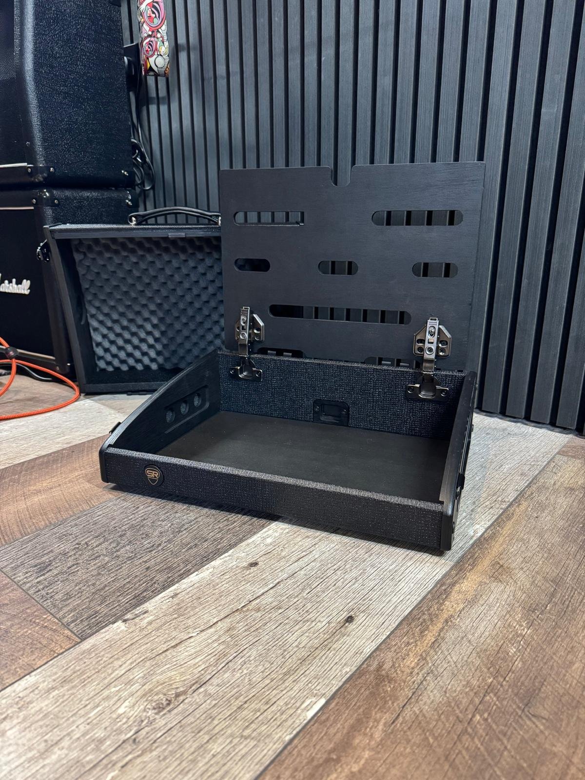 vox-hiwatt-style-black custom 3.jpeg