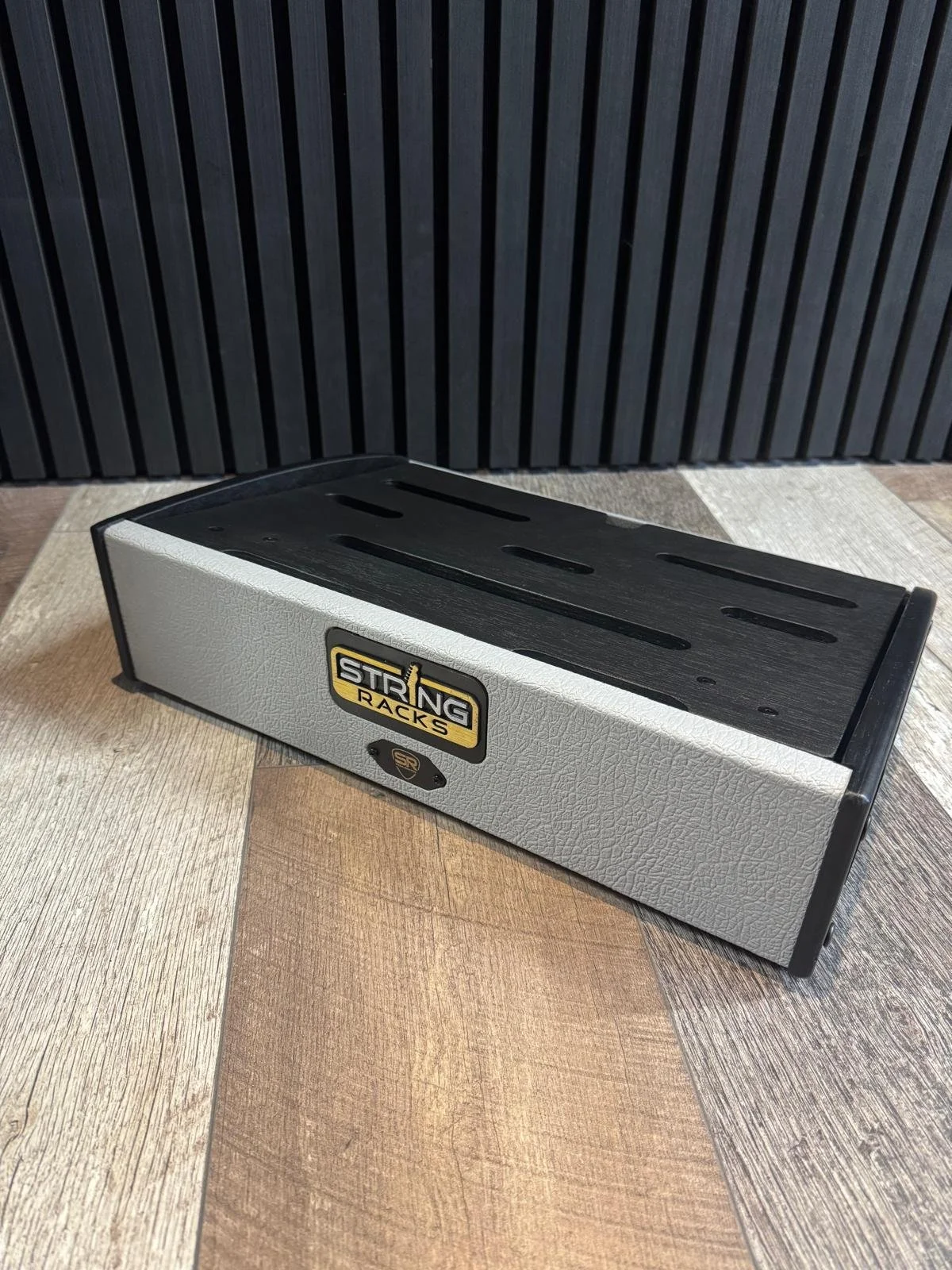 Marshall-Style Elephant Silver 6.jpeg