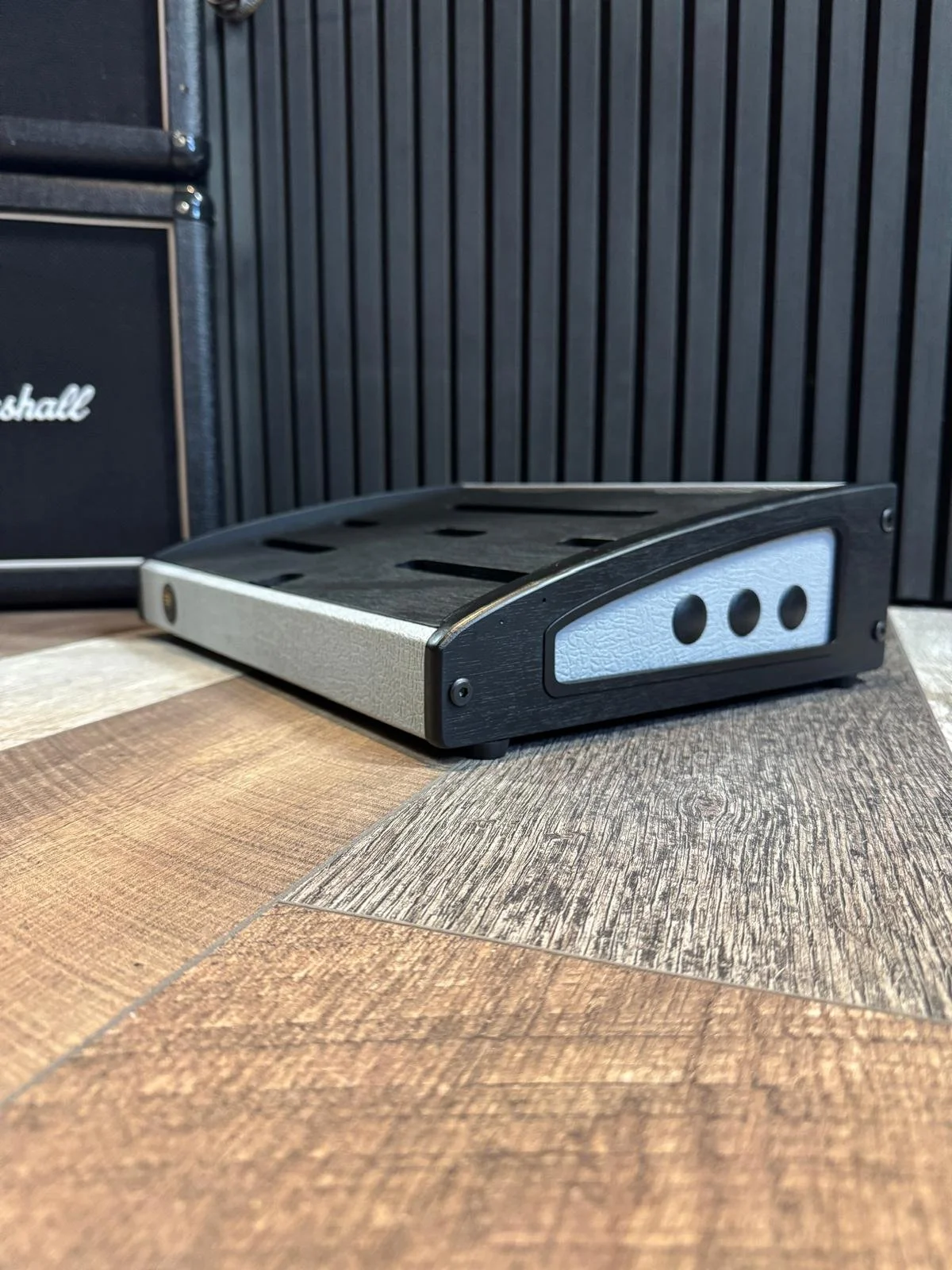 Marshall-Style Elephant Silver 7.jpeg