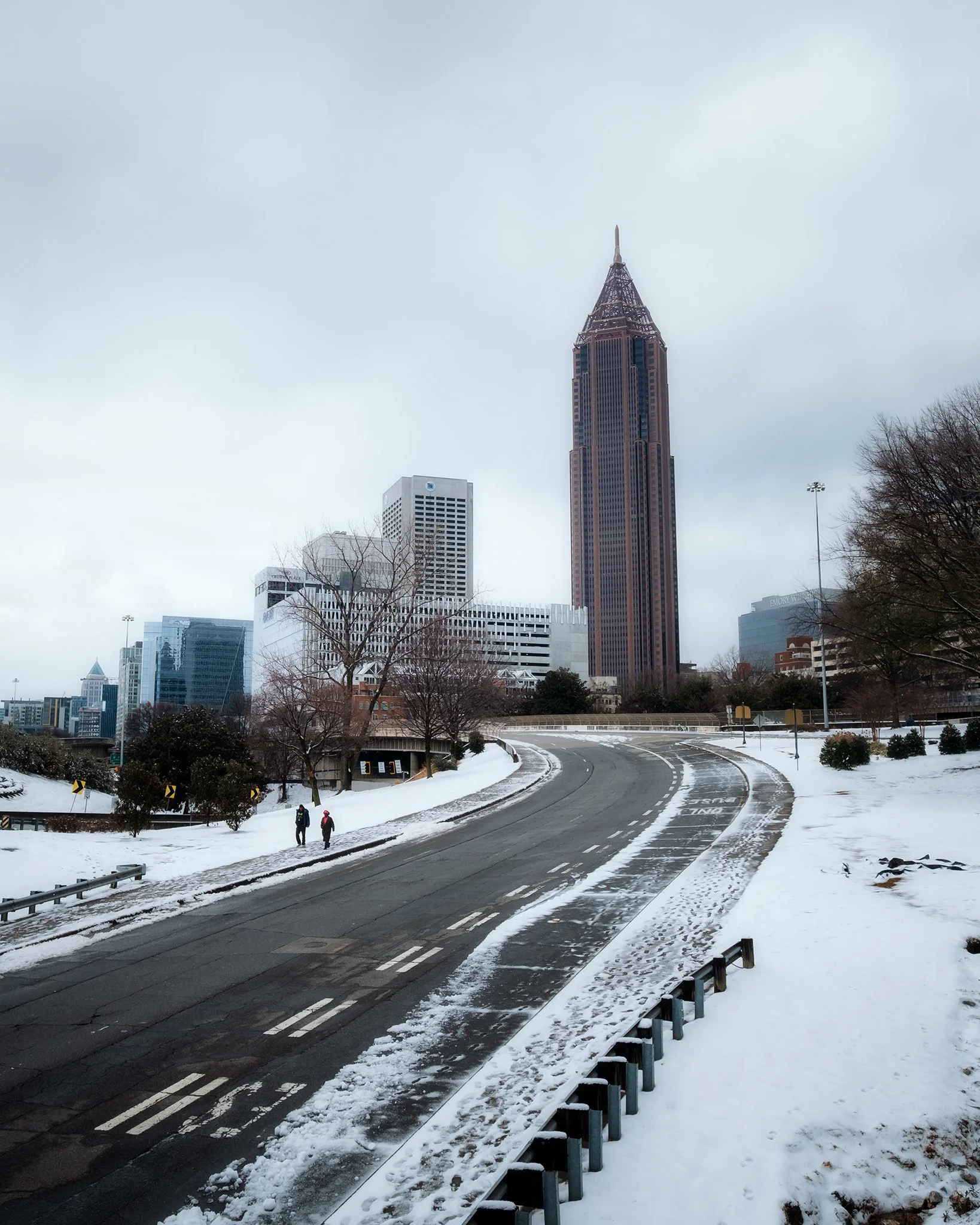 Stranger-in-the-Snow-Atlanta-Series-02-[5x4]-(Web).jpg