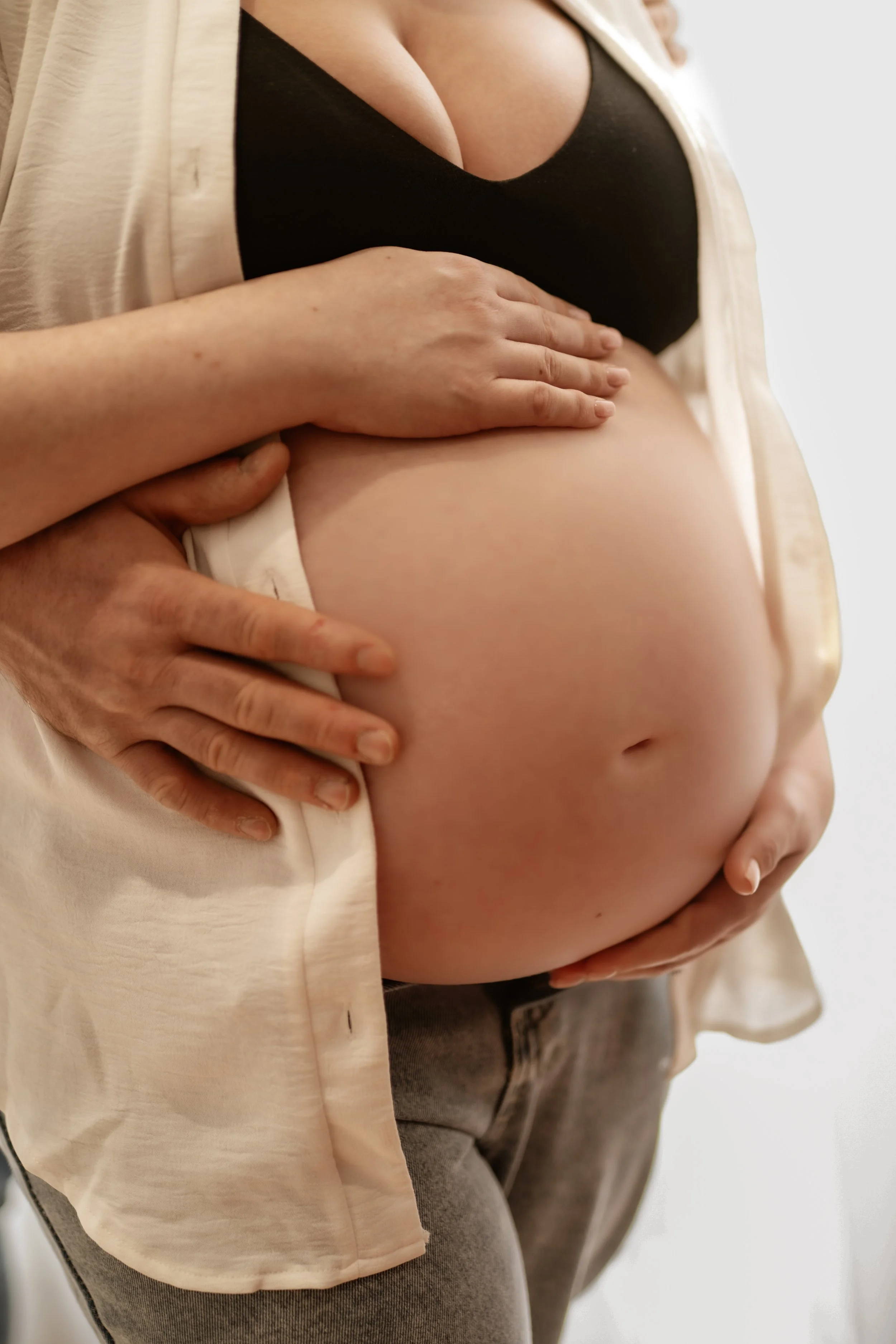Maternity Photoshoot Scotland | Celebrating Motherhood in Perth, Scotland