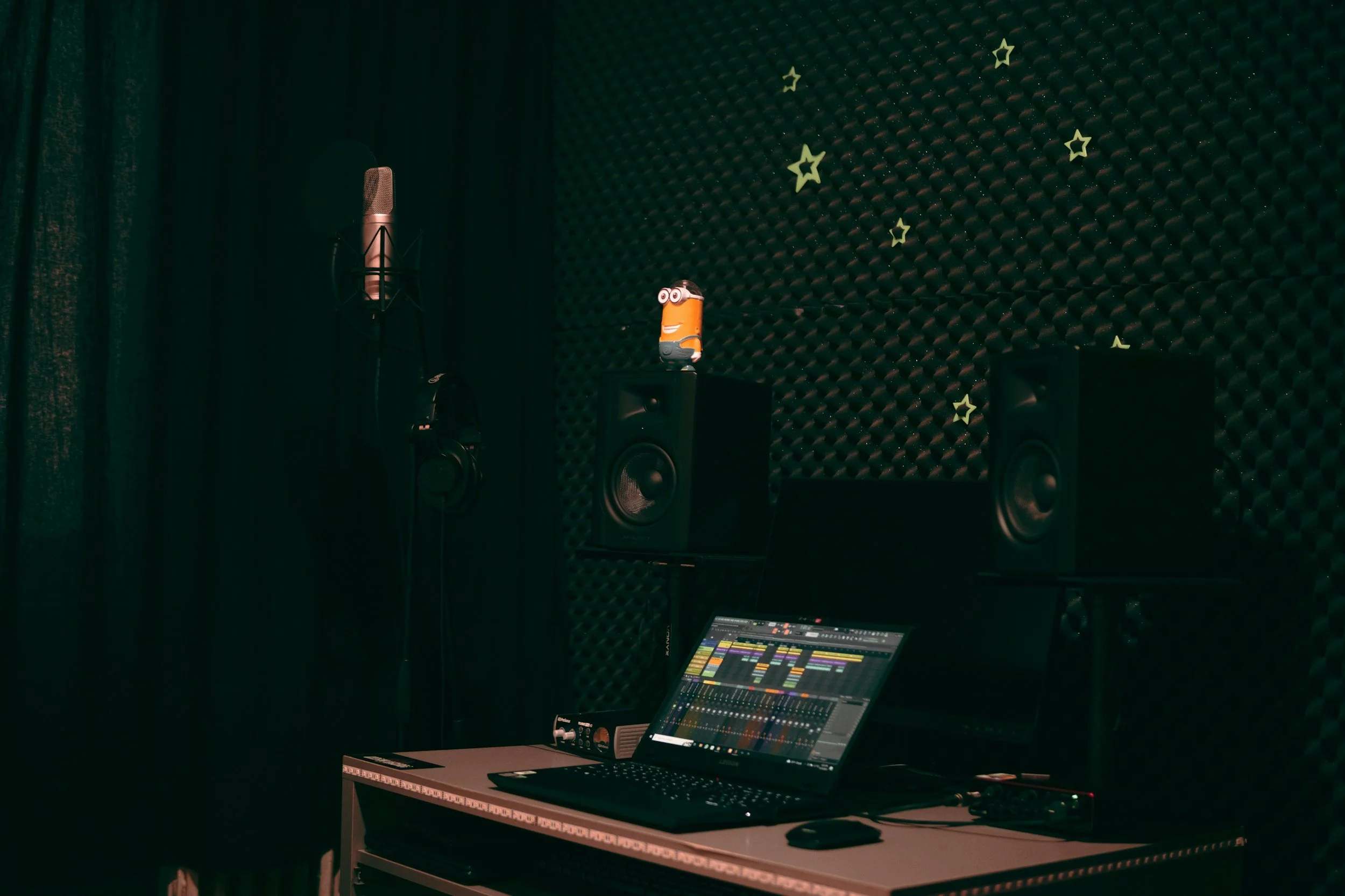 How to Make High-Quality Tracks for Defined Sound Records