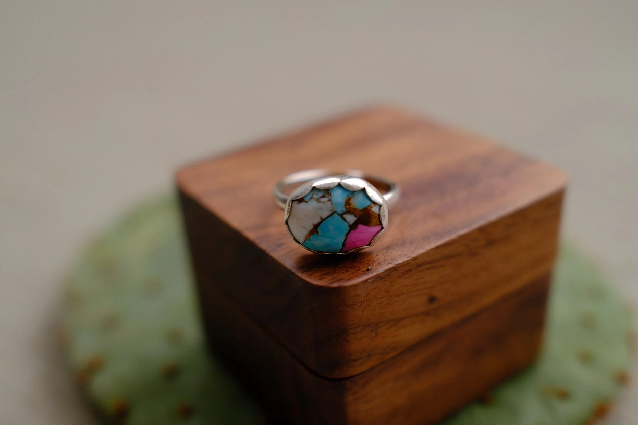 Cotton Candy Dahila Oval Ring