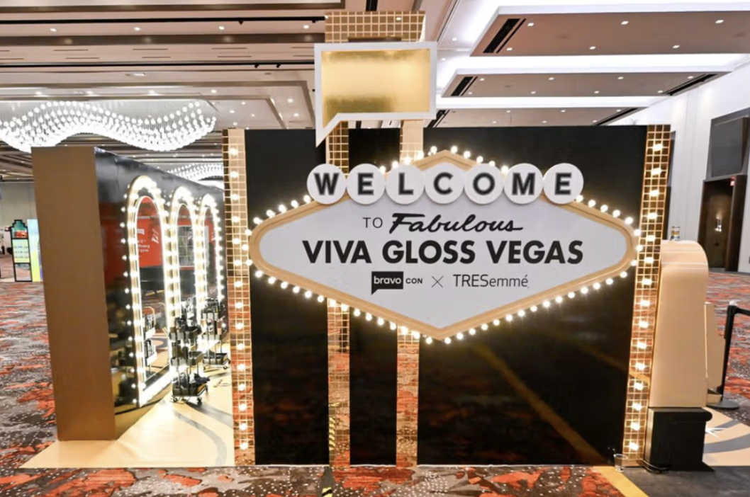 Tresemme: Viva Gloss Vegas 20x20