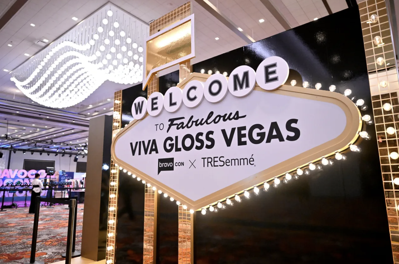Tresemme: Viva Gloss Vegas 20x20