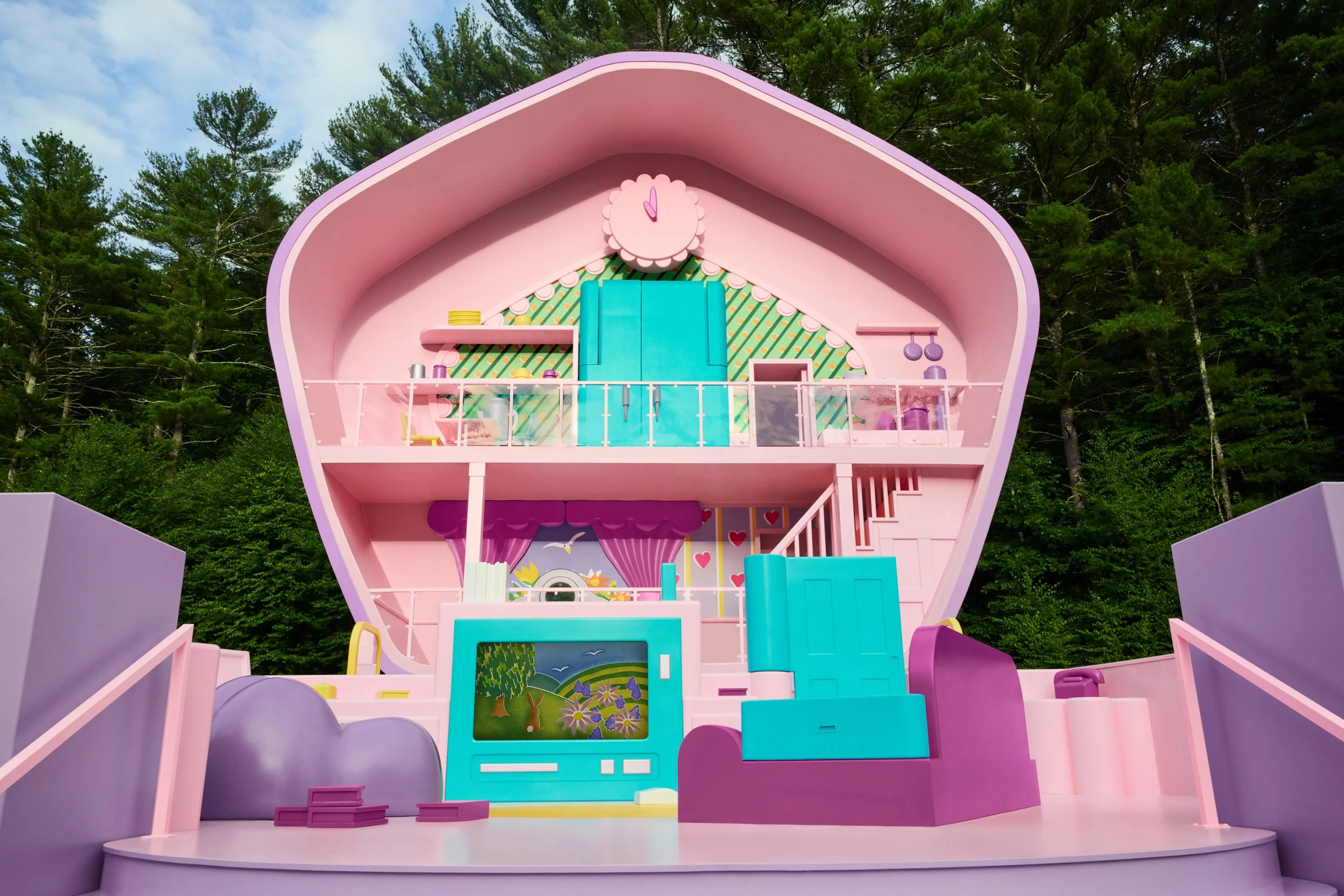 14-Polly-Pocket-Icons-Airbnb-Credit-Elizabeth-Renstrom.jpg
