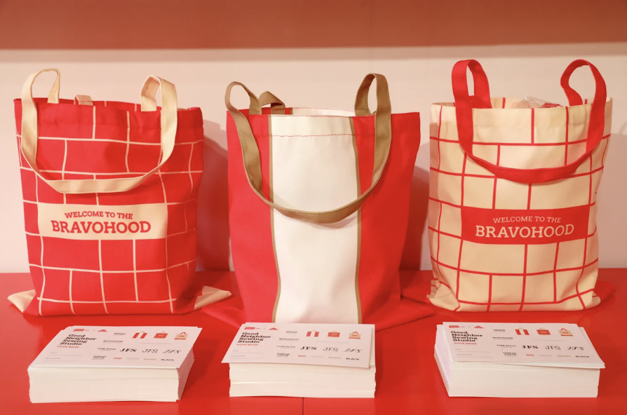 Presenting Sponsor State Farm: 80x40