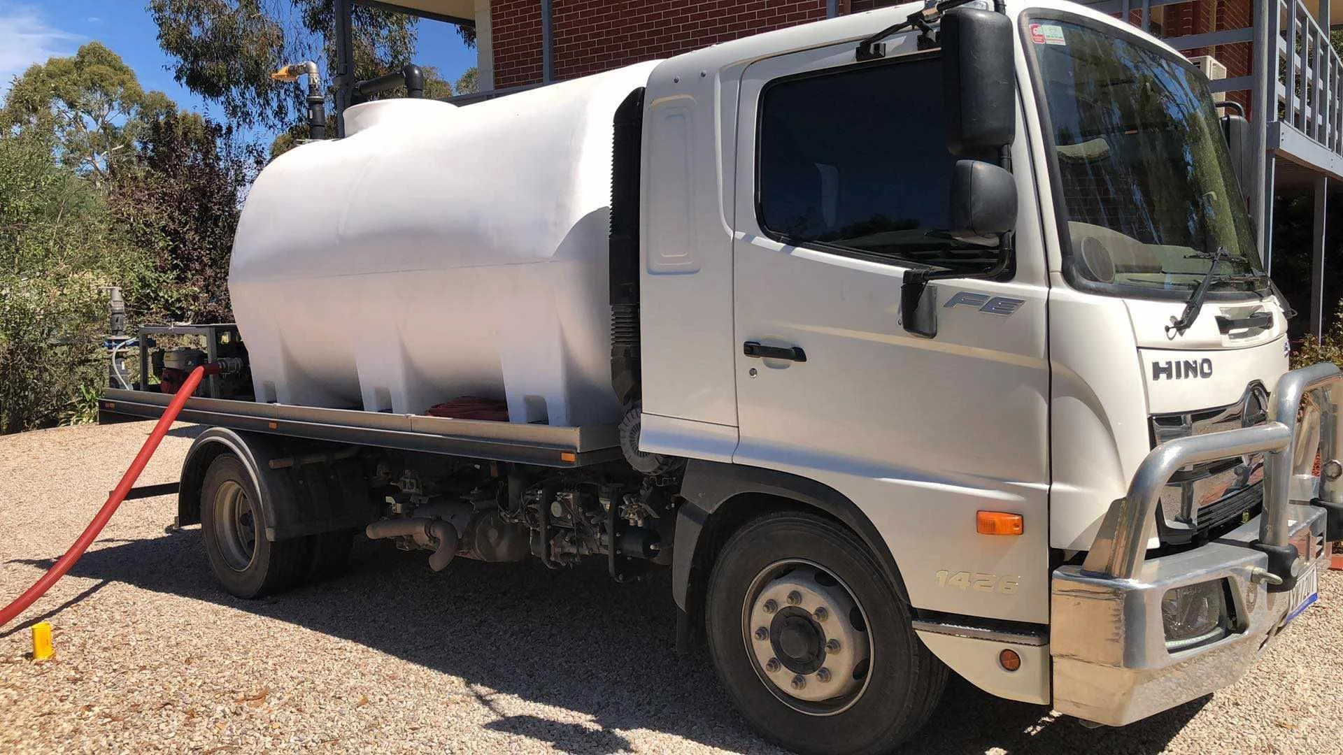 8000L Water Cart
Specs
Enquire for Pricing