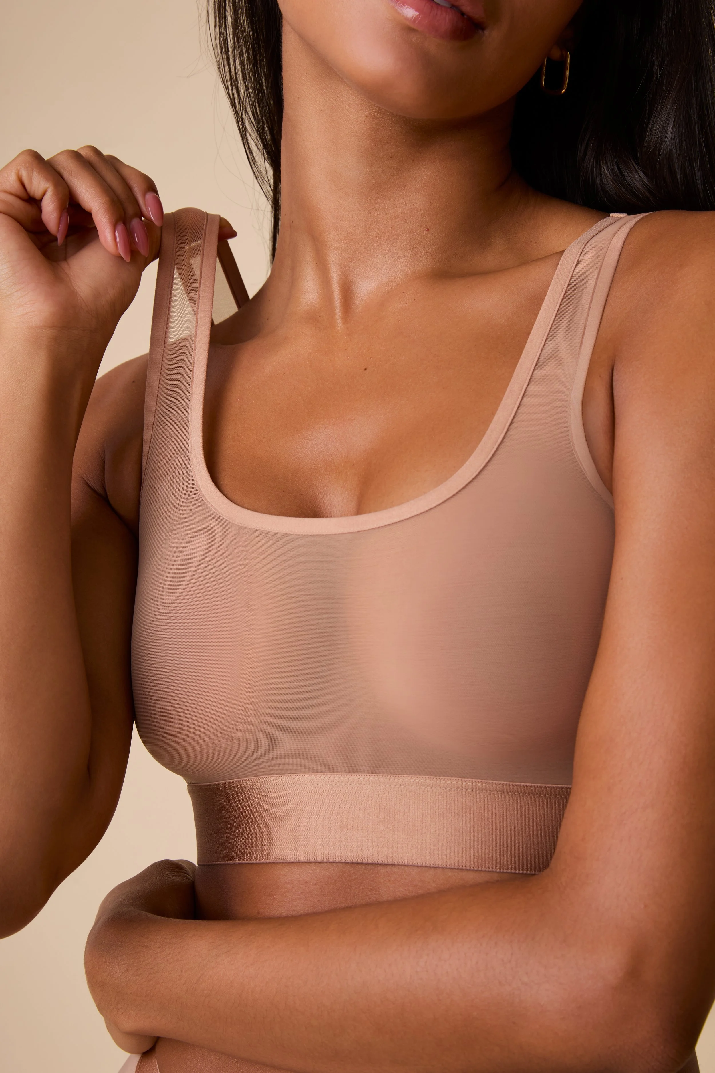 PDP_Ally_ComfortMeshScoop_ComfortMeshHighWaist-Taupe_0665.jpg