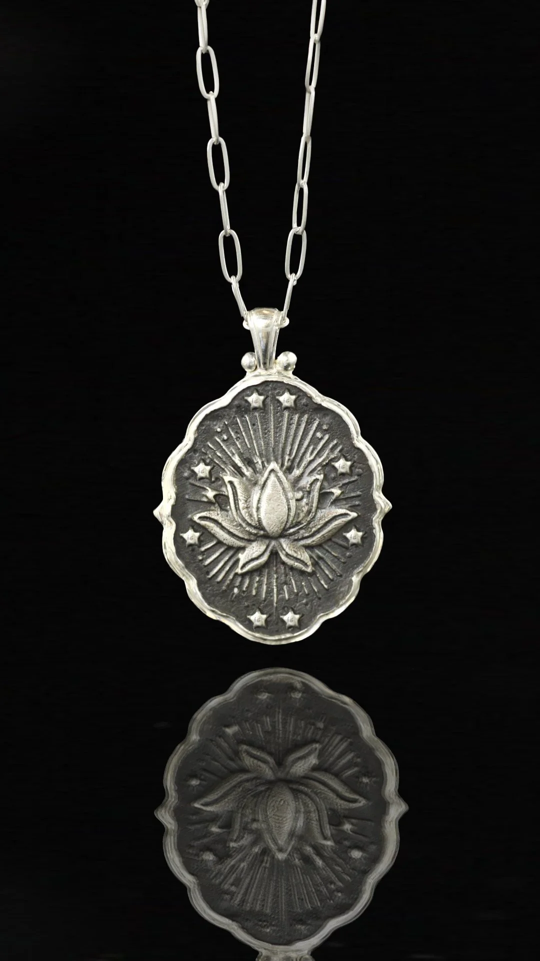 Lotus Pendant in Silver
