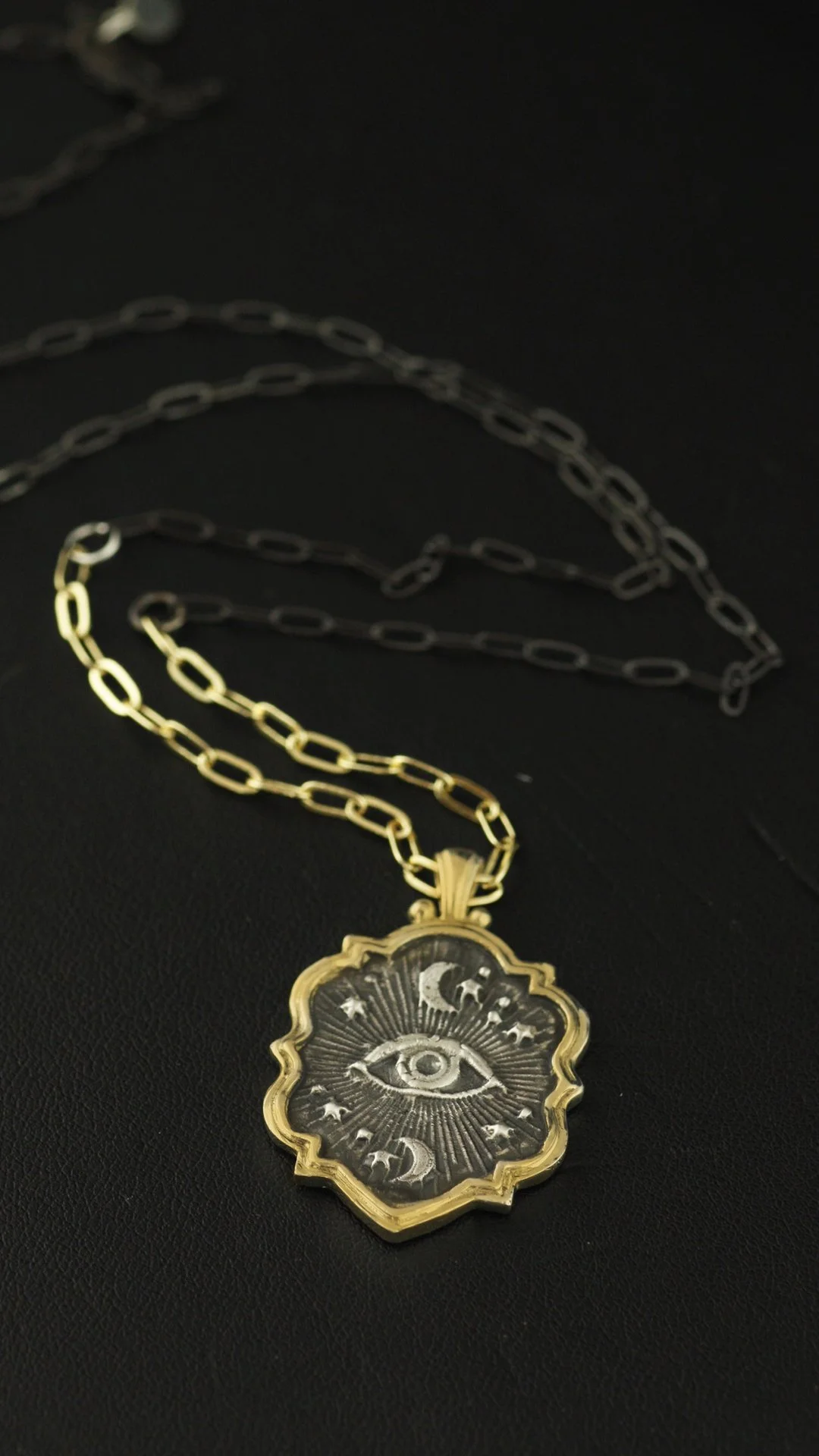 GSJ-Eye-Gold-Secondary.jpg