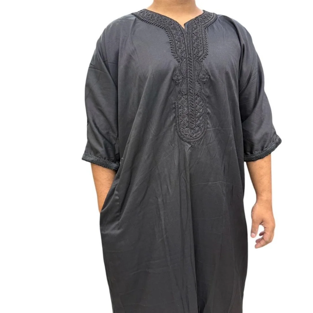 The Obsidian Black is a premium black thobe with deep black embroidery &mdash; made for brothers who want a commanding look without saying a word. Ideal for nights out, events, or Jumu&rsquo;ah with a strong presence.

The satin-matte finish gives it