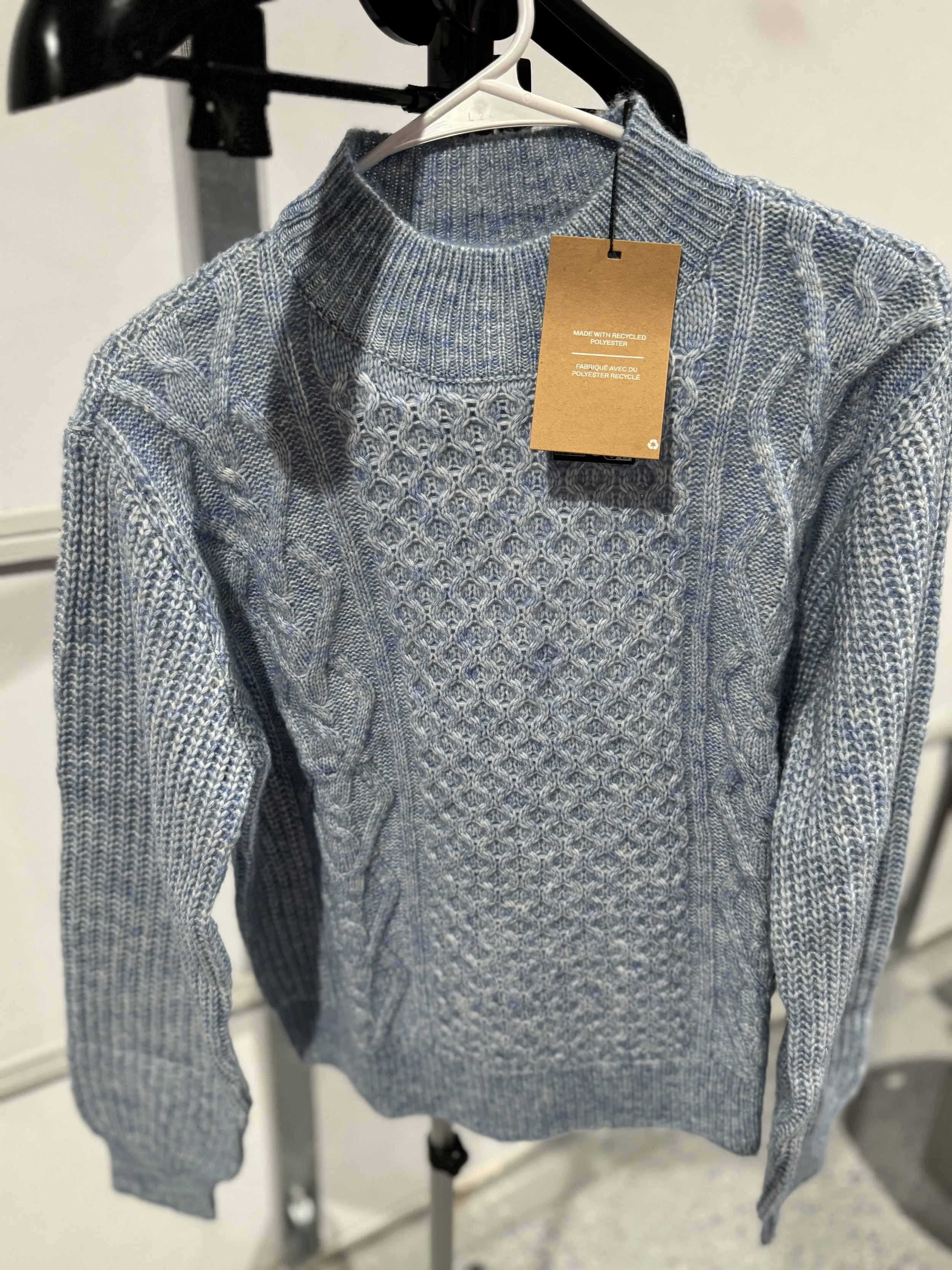 Vero Moda Womens Sweater Size Medium