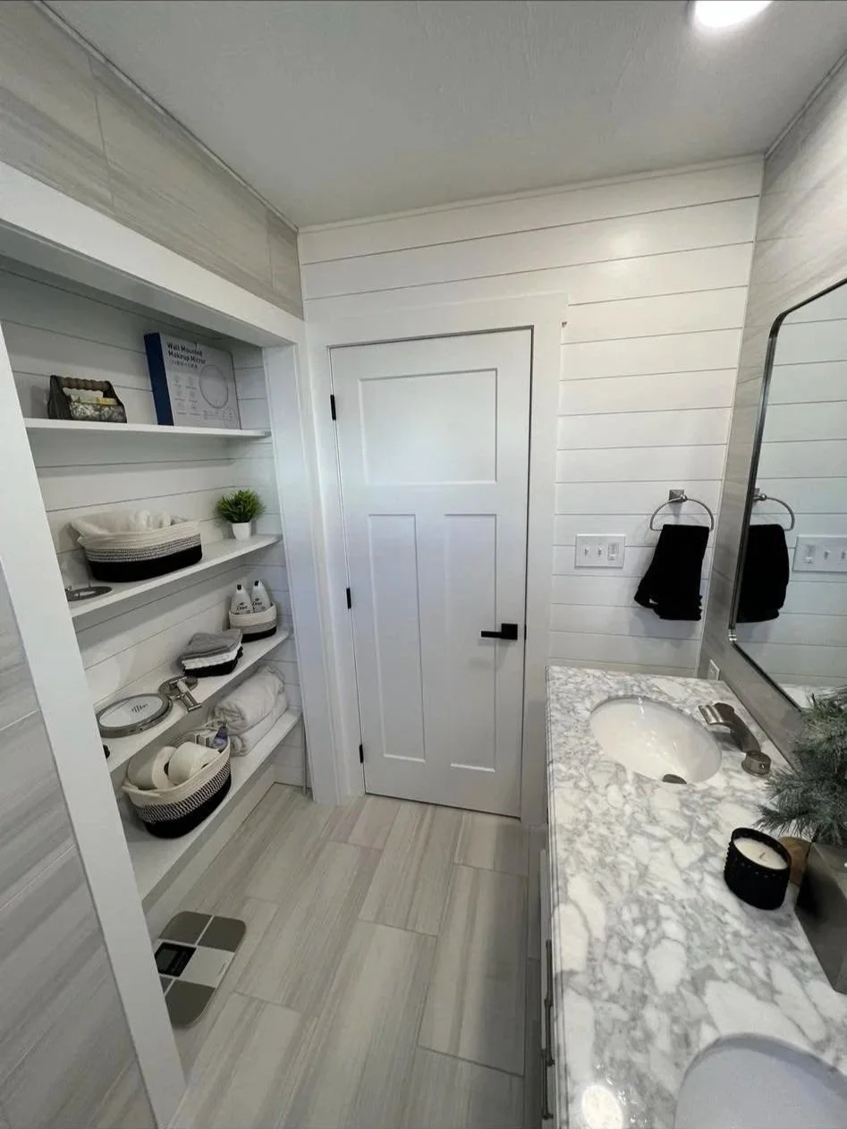 bathroom6.jpg