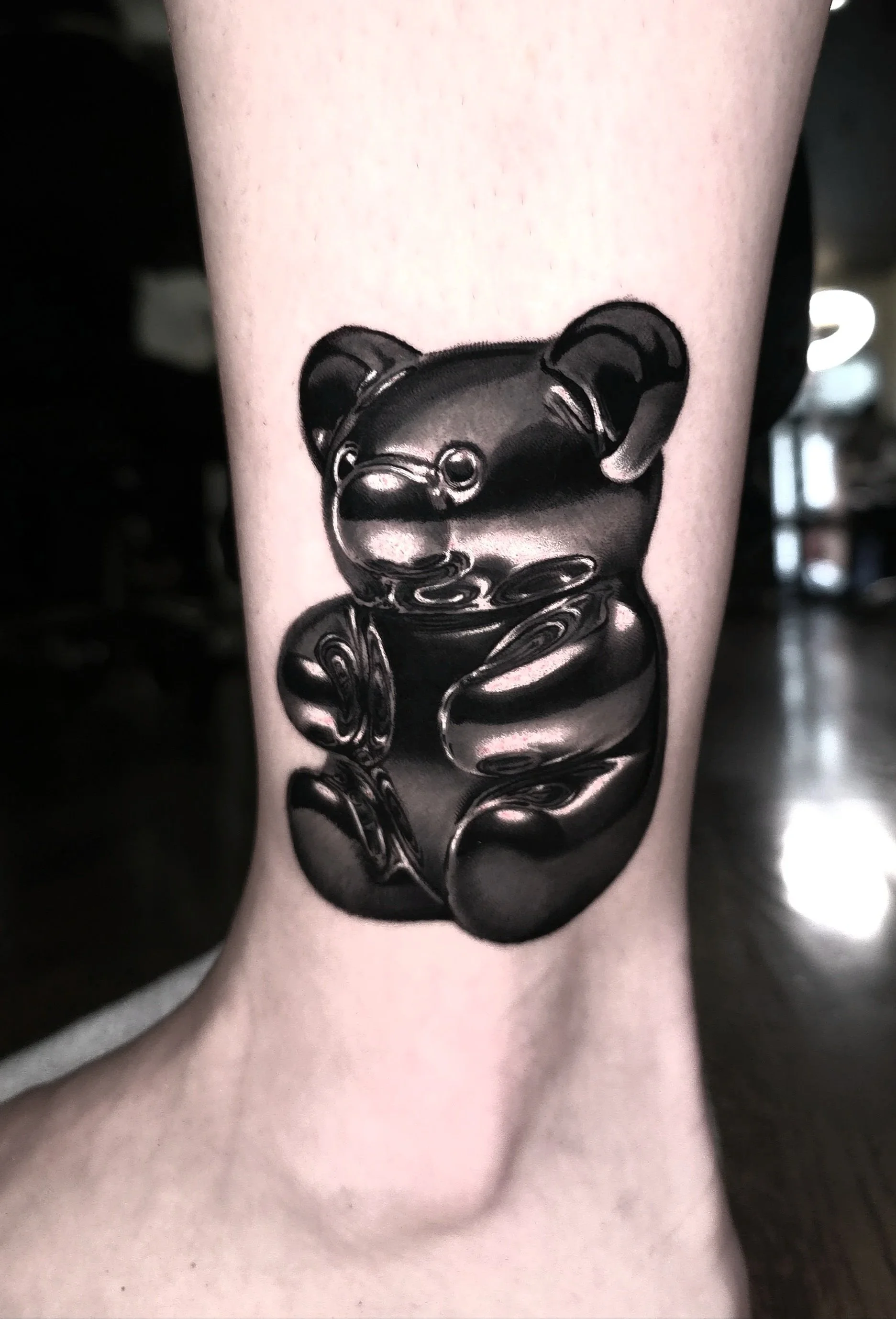 blackandgrey-microrealism-gummybear-tattoo-chicago.jpg