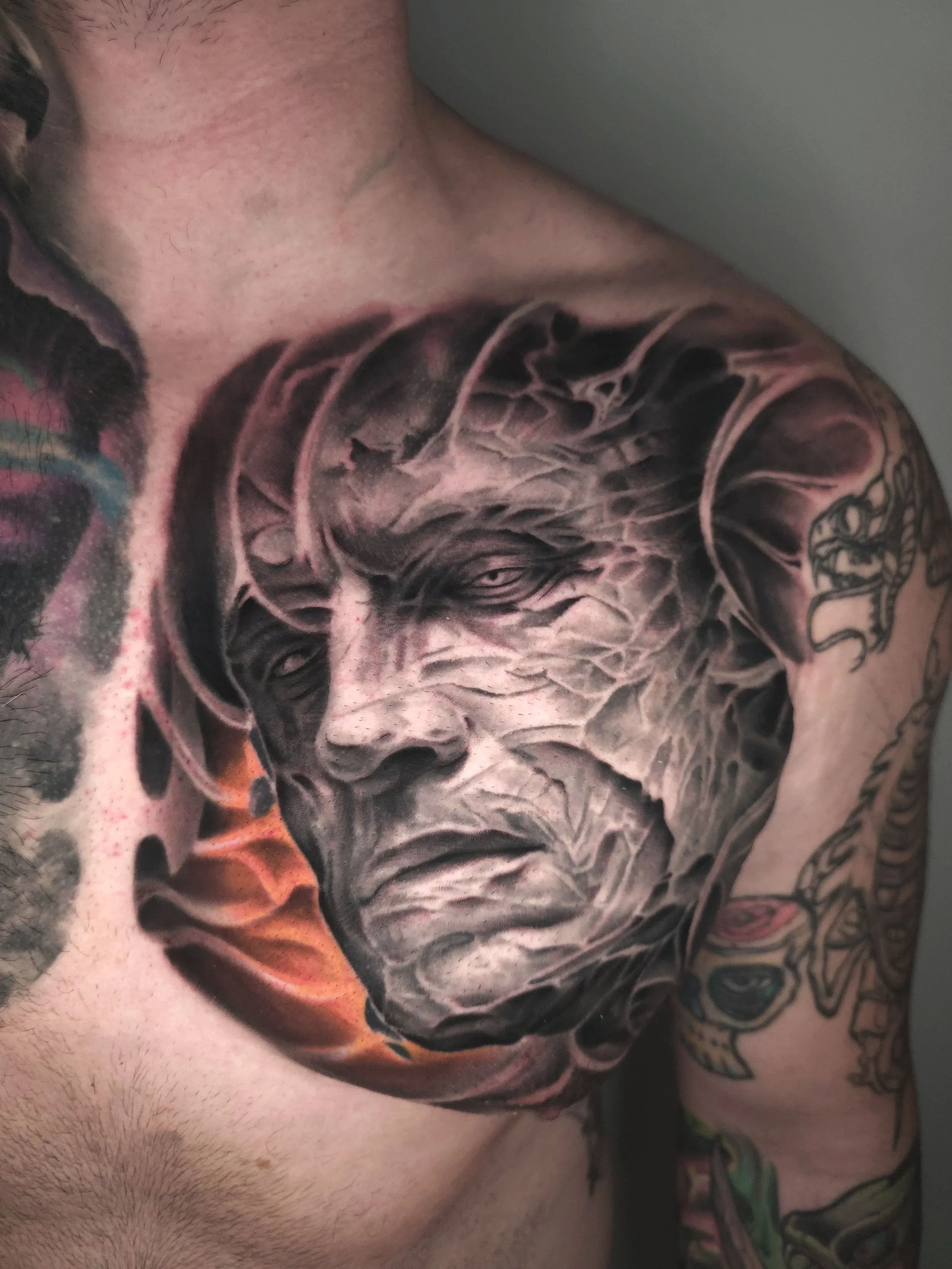 blackandgrey-realism-portrait-tattoo-chicago.jpg