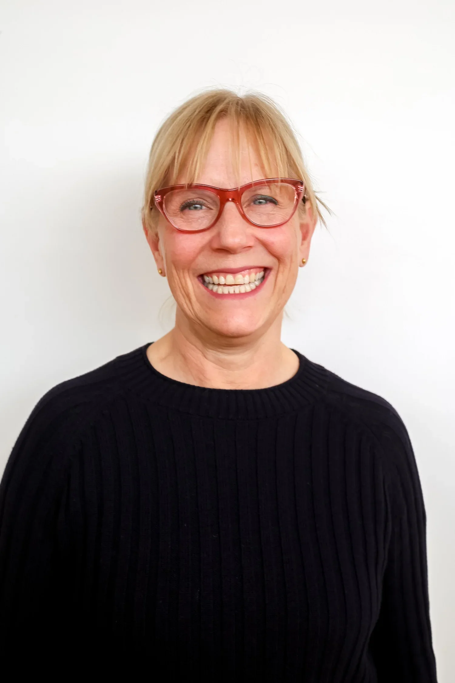 Cathy Gibson Office Manager at Hint and Heal Naturopaths in Takapuna Wellness Hub