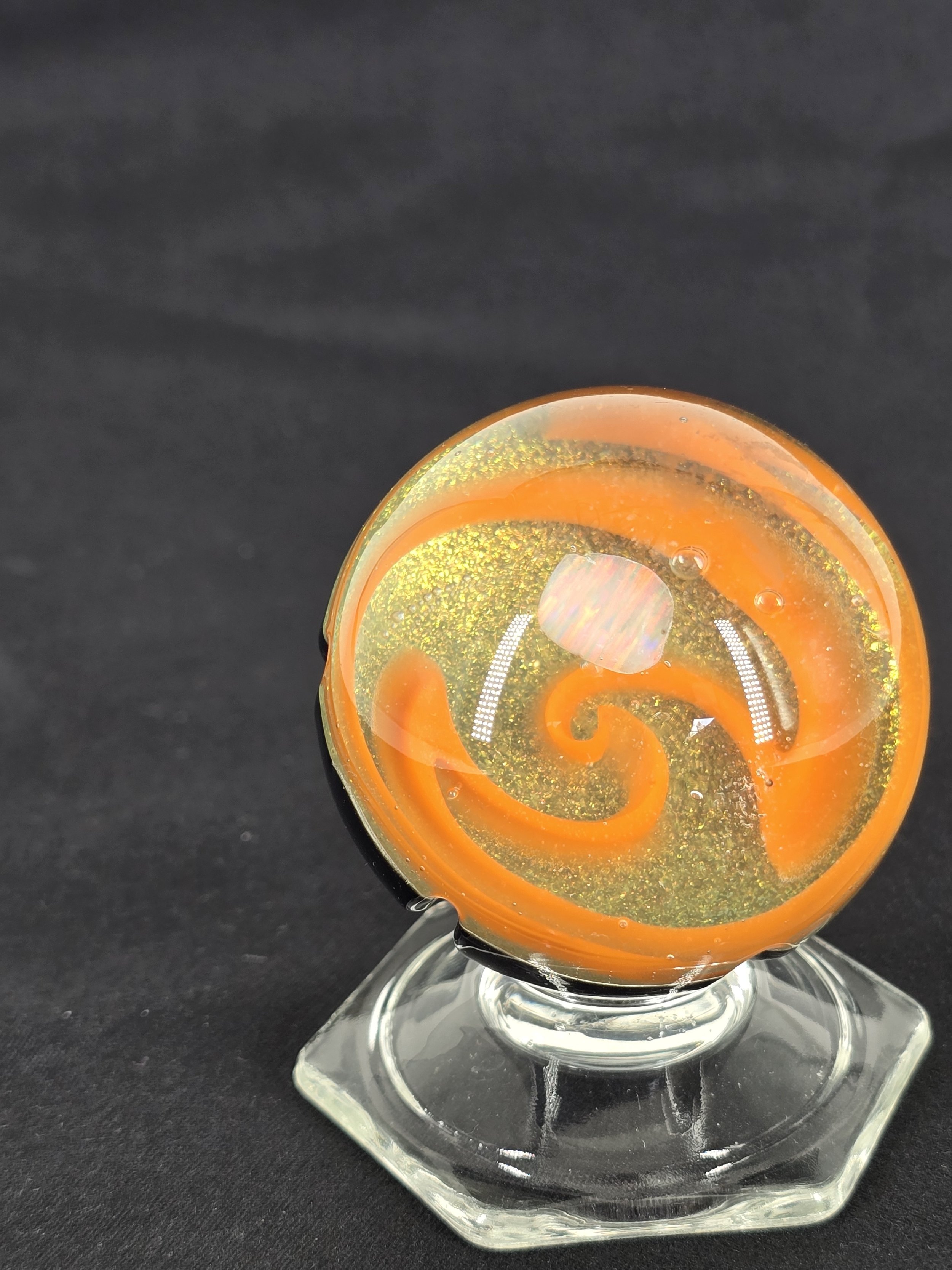 Opal Marble- White Opal Wigwag Dicro