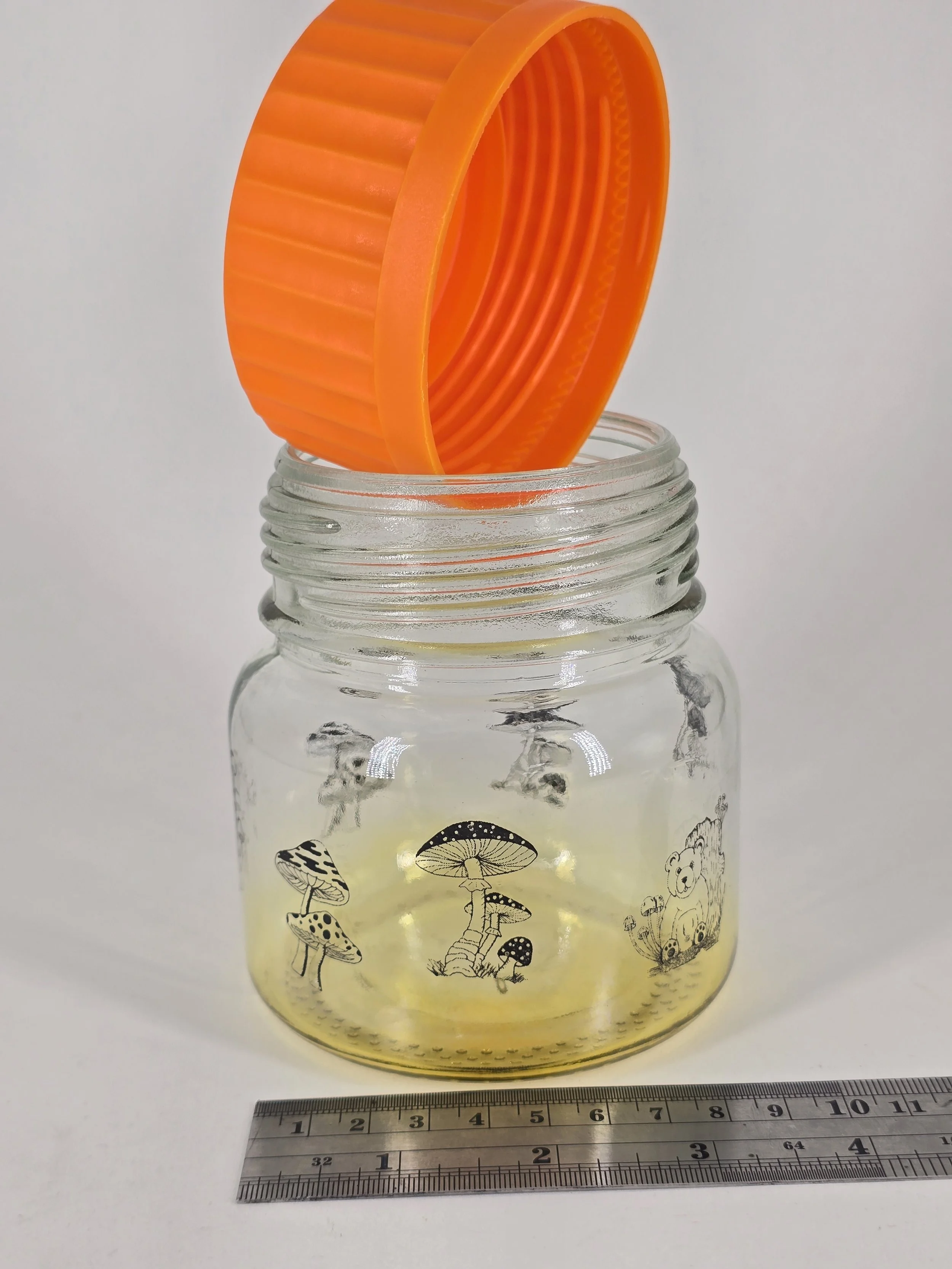 250ml Glass Jar with GL80 Fume Mushroom