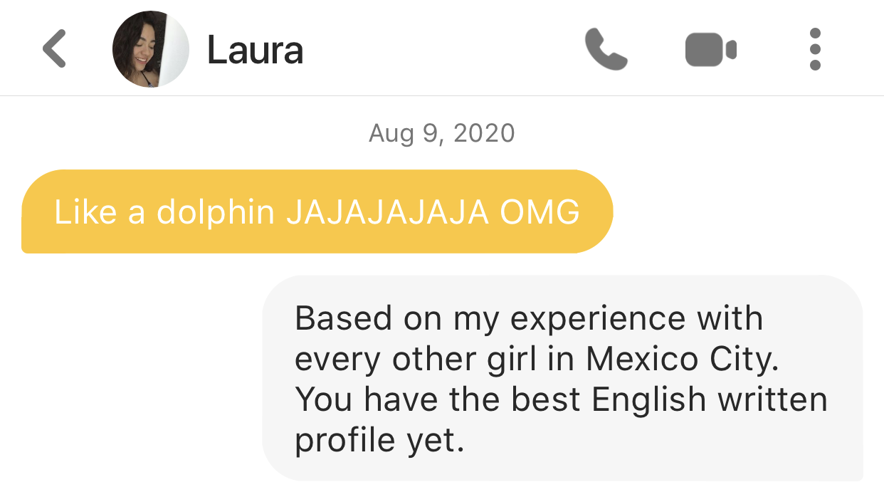 Screenshot of a messaging app conversation with a contact named Laura. The message from August 9, 2020, shows the user writing: "Like a dolphin JAJAJAJA OMG." The reply states: "Based on my experience with every other girl in Mexico City. You have th