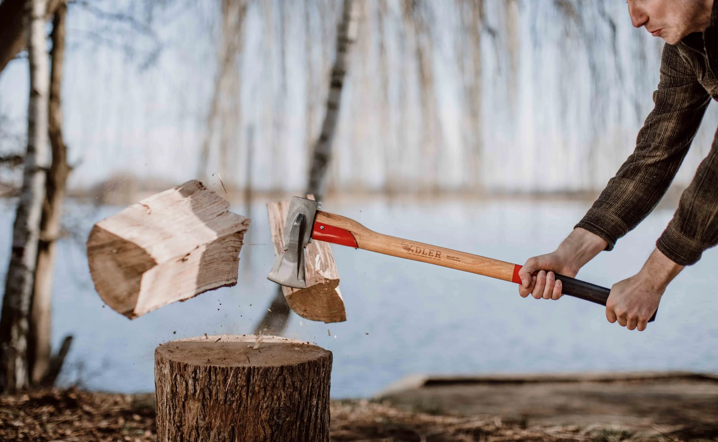 axe proper technique and safety guide demonstrating correct grip and swing posture