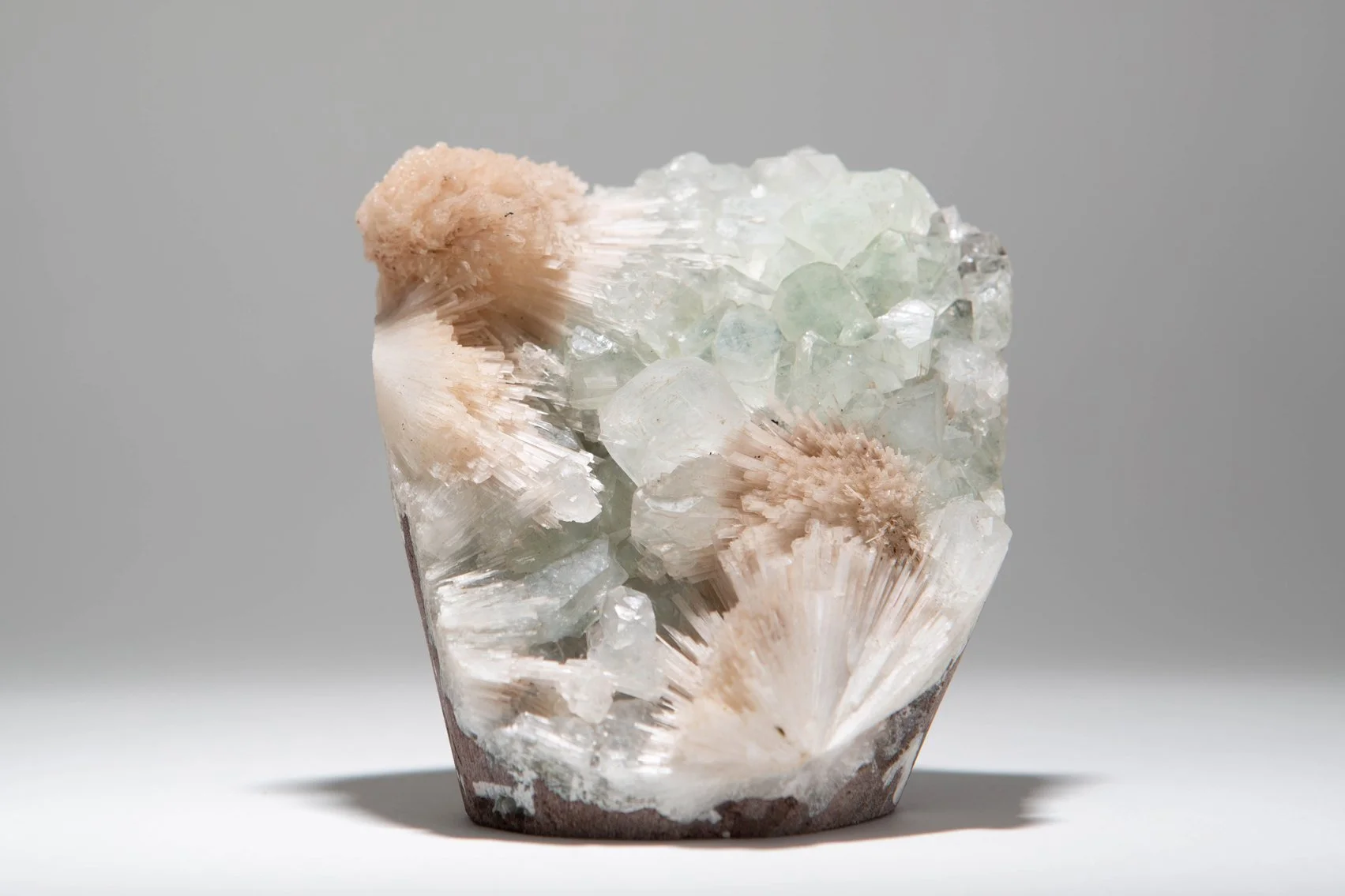 Urchin _Green_apophyllite_crystal_scolecite_.jpg