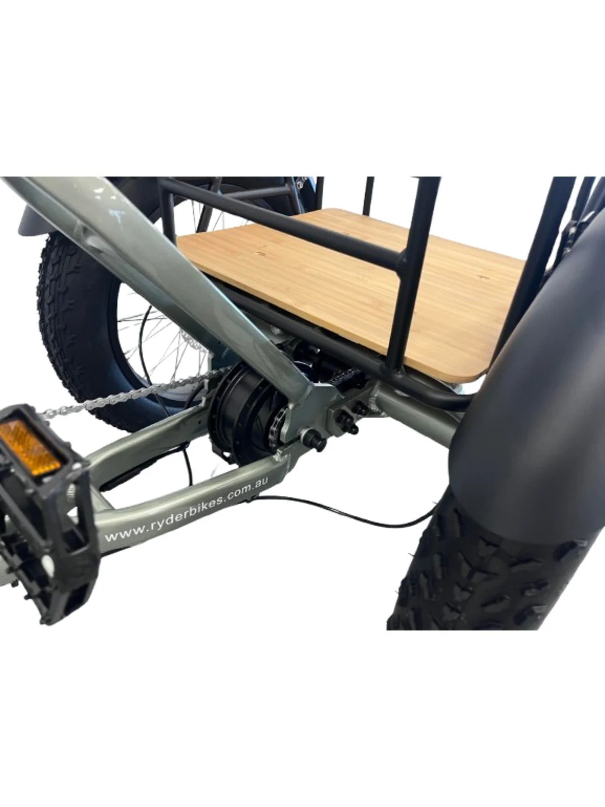 Ryder Drover e-trike Bafang rear hub motor and step-through frame
