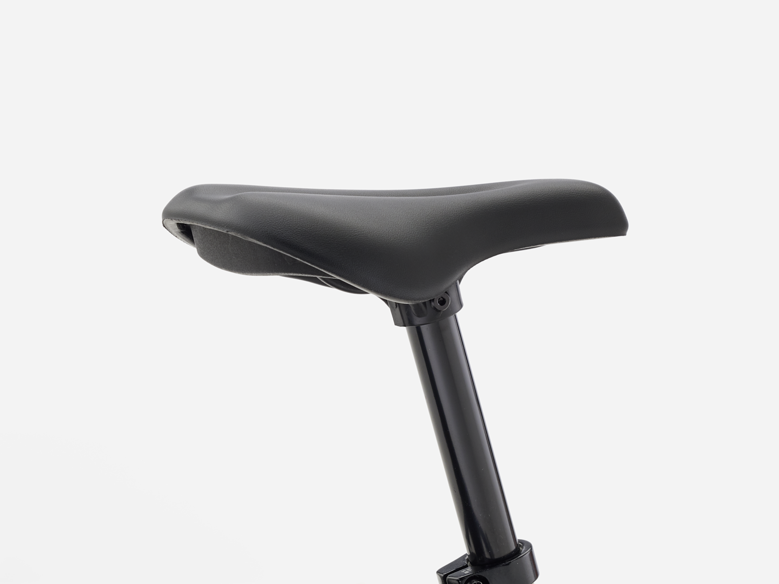 trek-precaliber-16-green-flash-saddle-handle.png