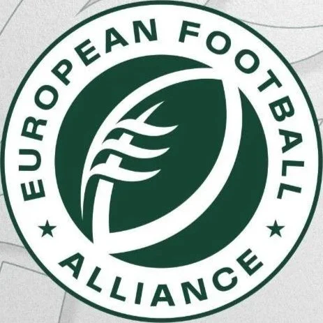 Das Logo der European Football Alliance in Grüntönen, mit einem stilisierten Fußball und der Aufschrift 'European Football Alliance'.