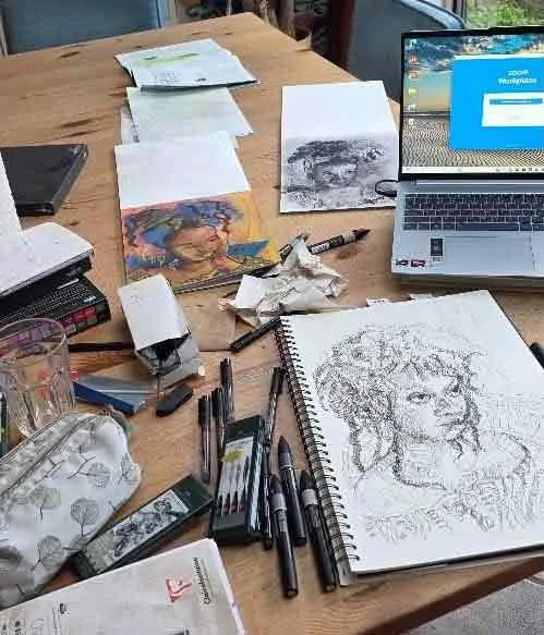 desk-for-portrai.jpg