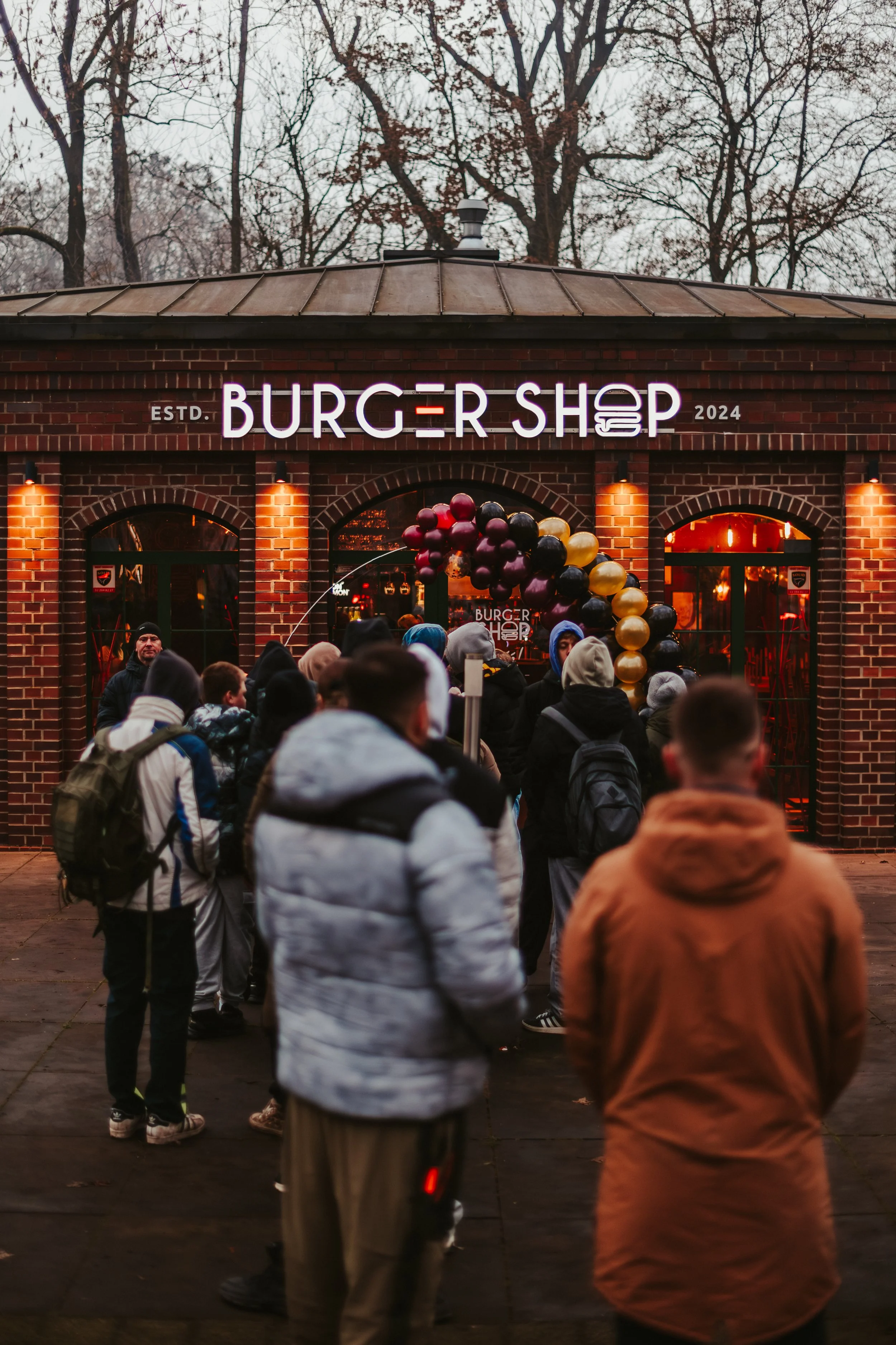 Otwarcie Burger Shop w Rudzie Śląskiej – strategia, która zrobiła tłum i kolejkę na godzinę